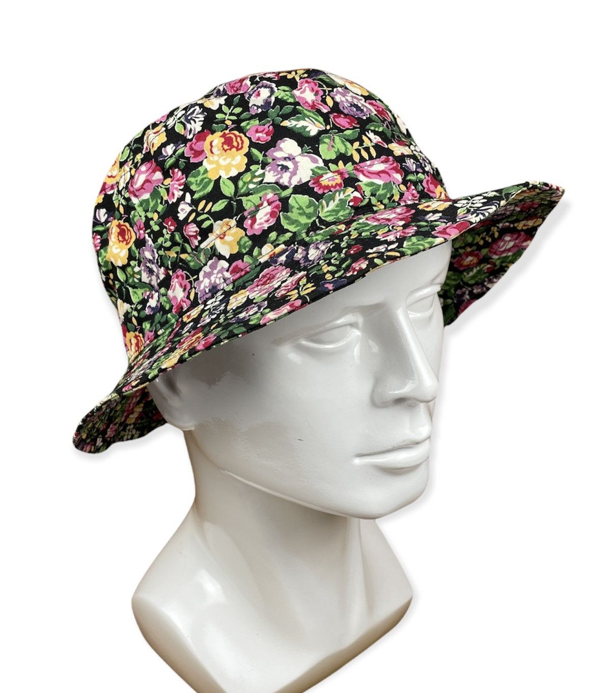 VINTAGE ICONIC KENZO FLORAL DESIGN BUCKET HAT HS1