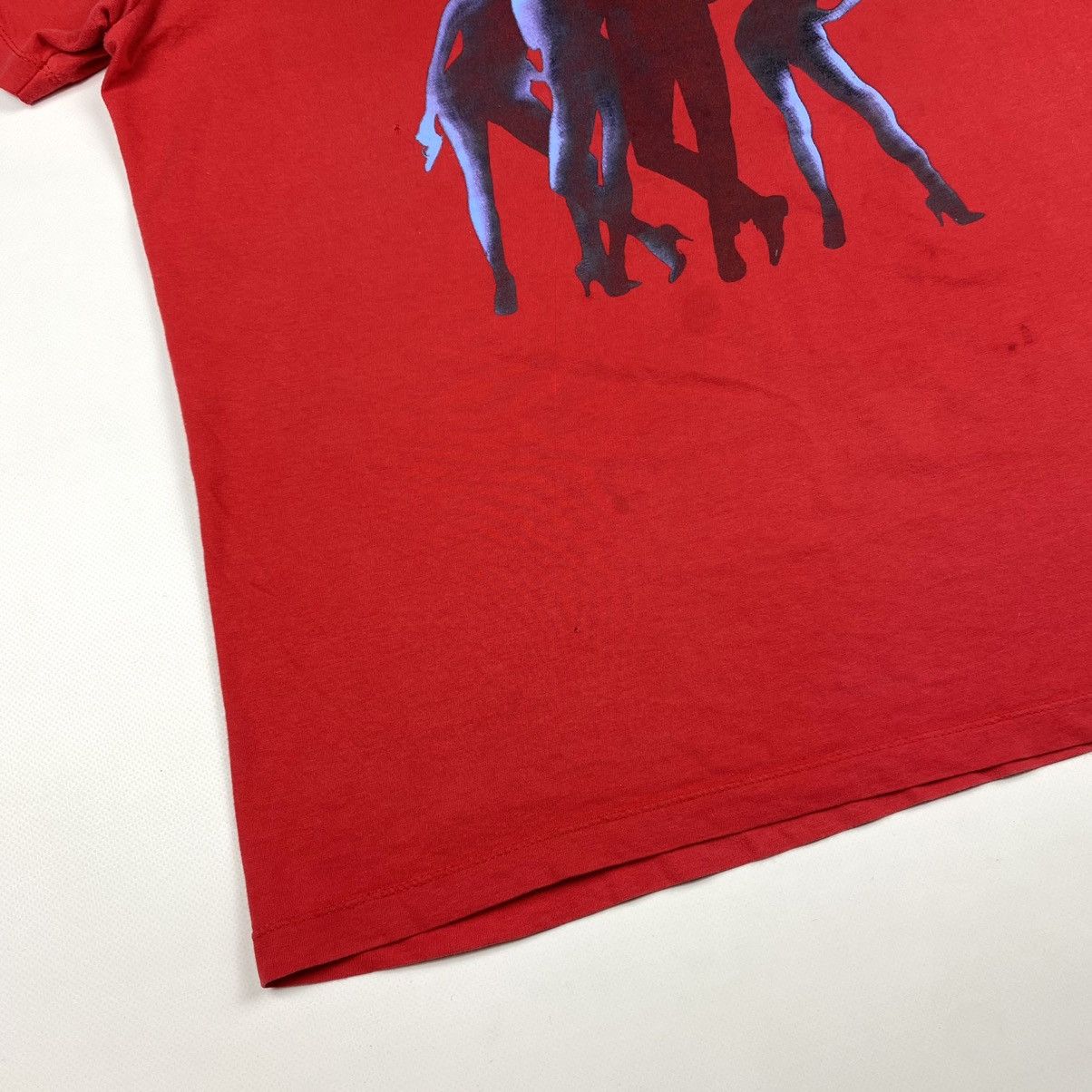 Japanese Brand Rare! Vintage Movie James Bond 007 Octopussy T Shirt Size US XL / EU 56 / 4 - 3 Thumbnail