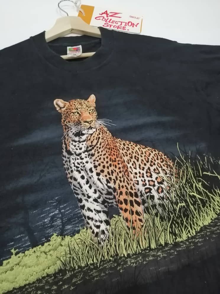 Habitat × Vintage Vintage 90's Cheetah Tee Animal Printed T-Shirts Size US L / EU 52-54 / 3 - 2 Thumbnail