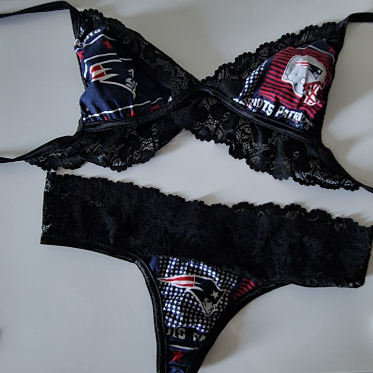 Fox Racing × NFL × Stance Socks New England Patriots Lingerie and Stance  socks