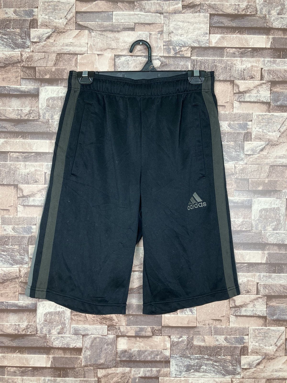 Adidas Adidas Three Stripes Men Short #26-30 Size US 26 / EU 42 - 4 Thumbnail