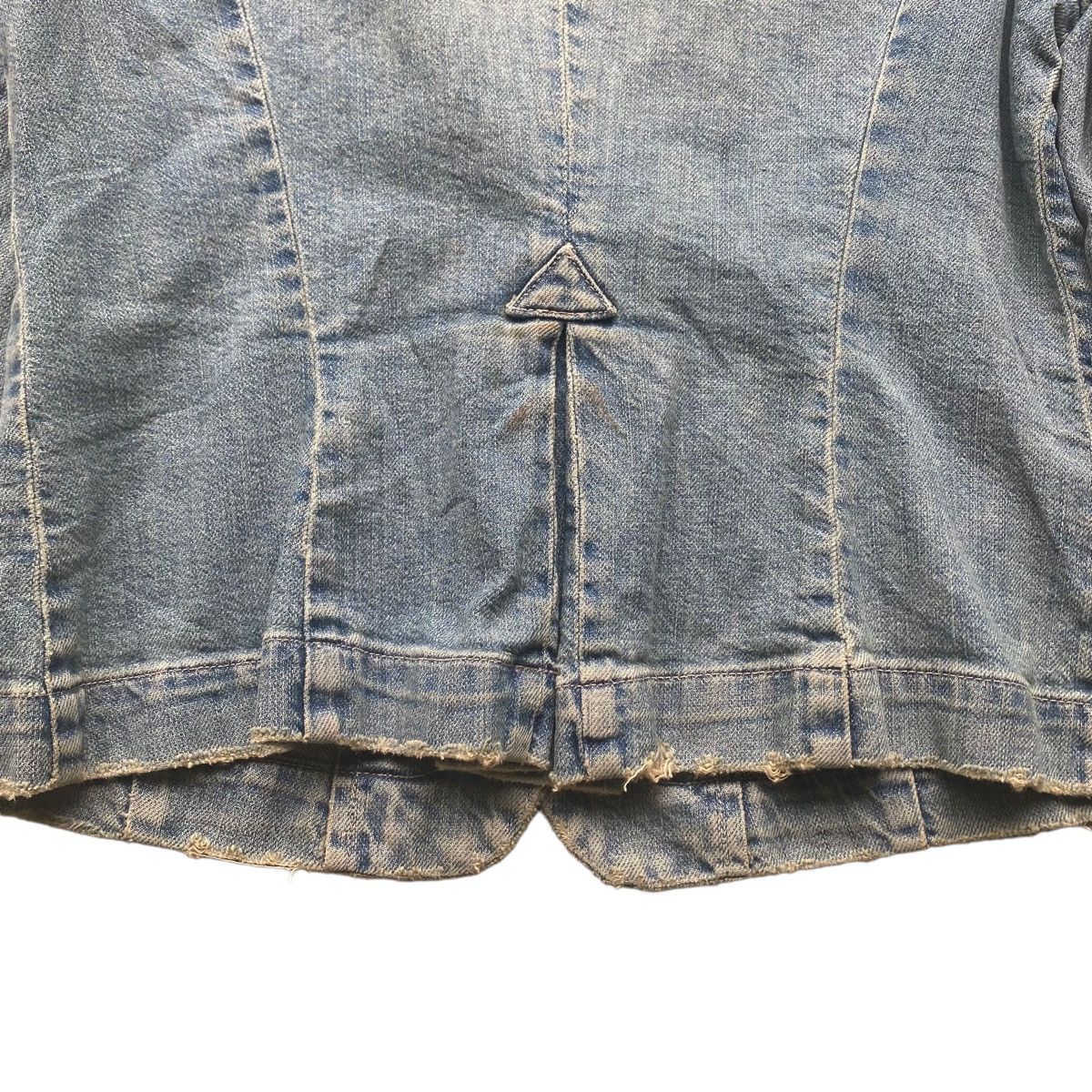 Calvin Klein Distressed Denim Jacket Size M / US 6-8 / IT 42-44 - 9 Thumbnail