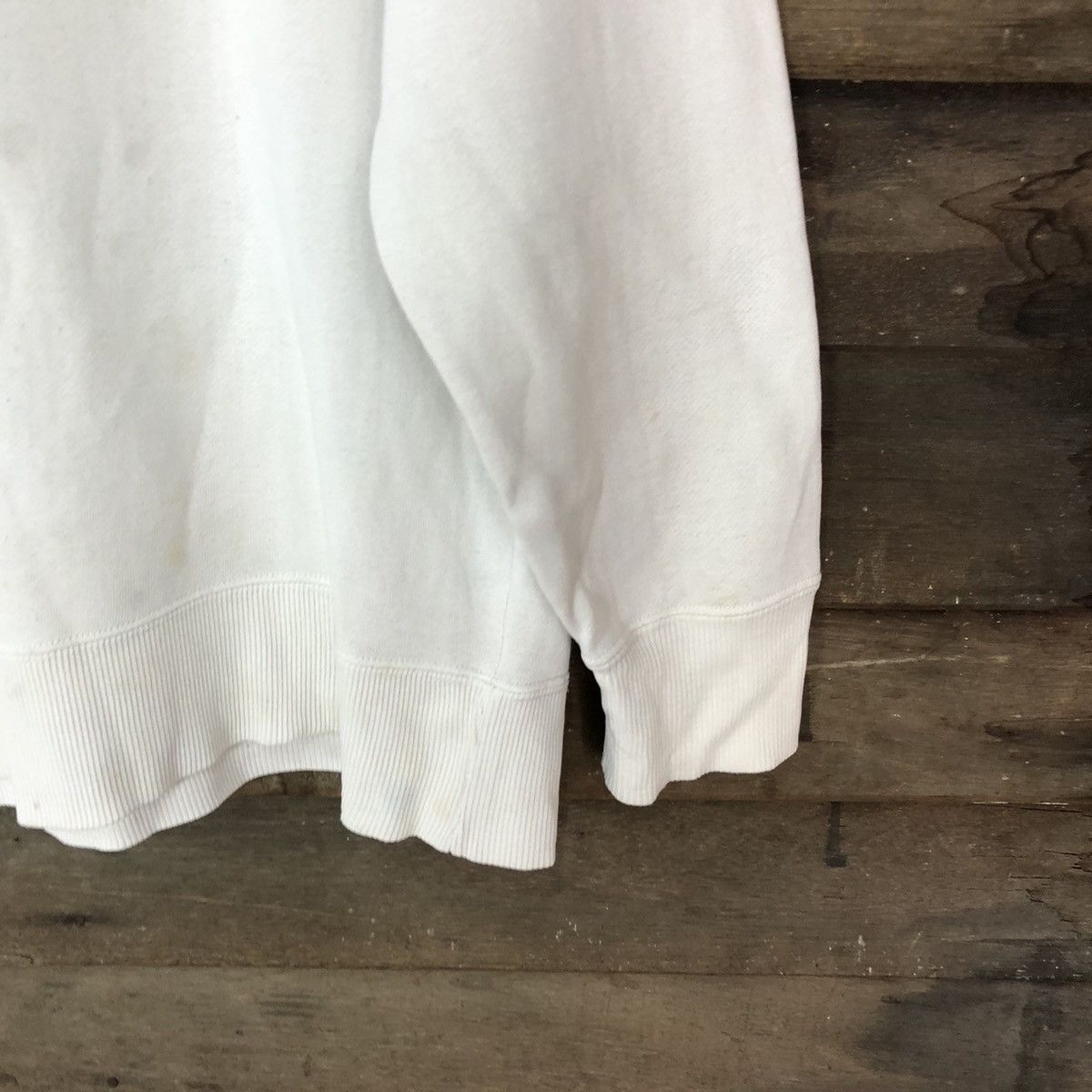 Japanese Brand Waikiki Beach White Sweatshirt #4731 Size US M / EU 48-50 / 2 - 7 Thumbnail