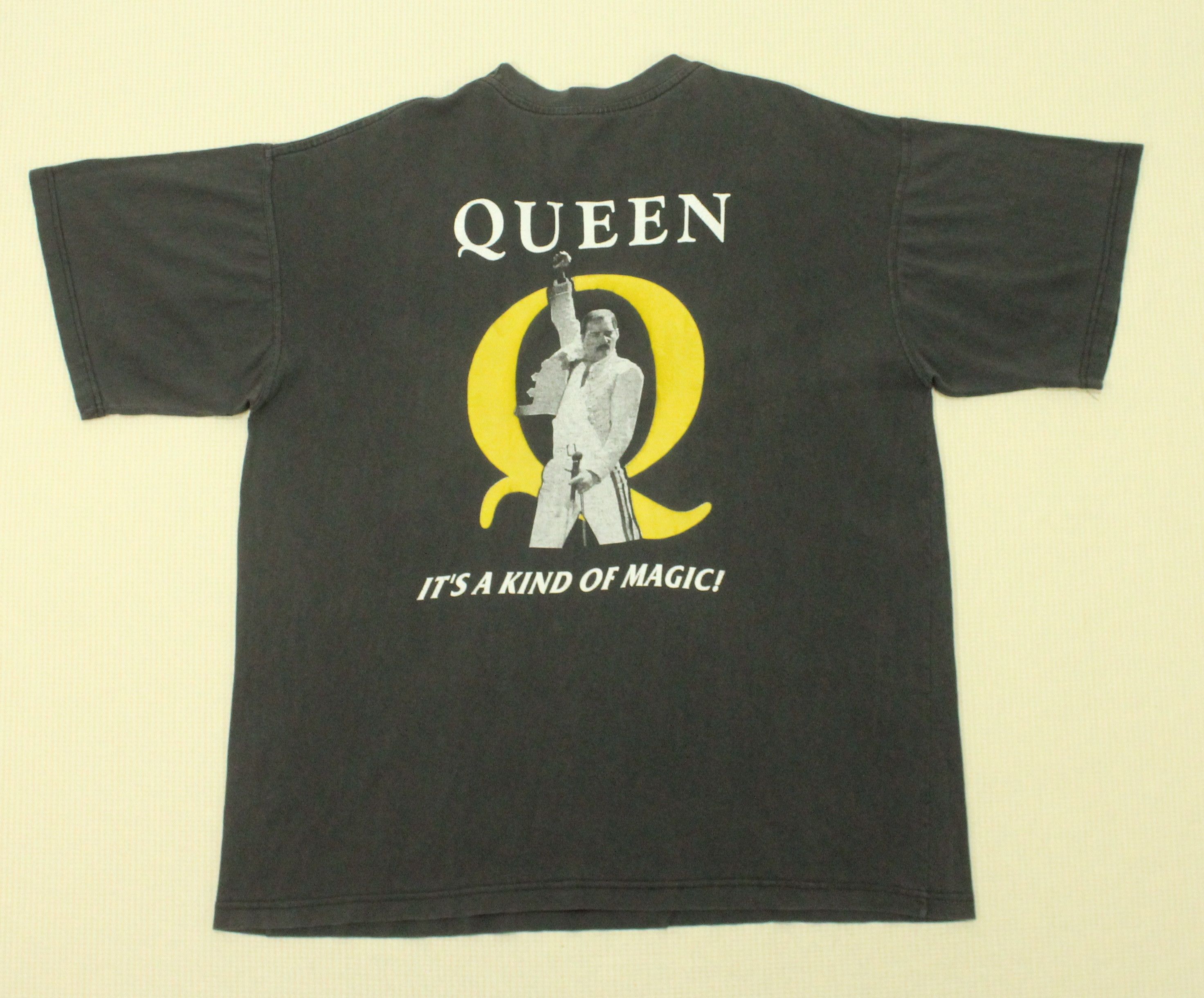 Band Tees Vintage QUEEN T Shirt Freddie Mercury Australia Shirt Size US XL / EU 56 / 4 - 12 Thumbnail