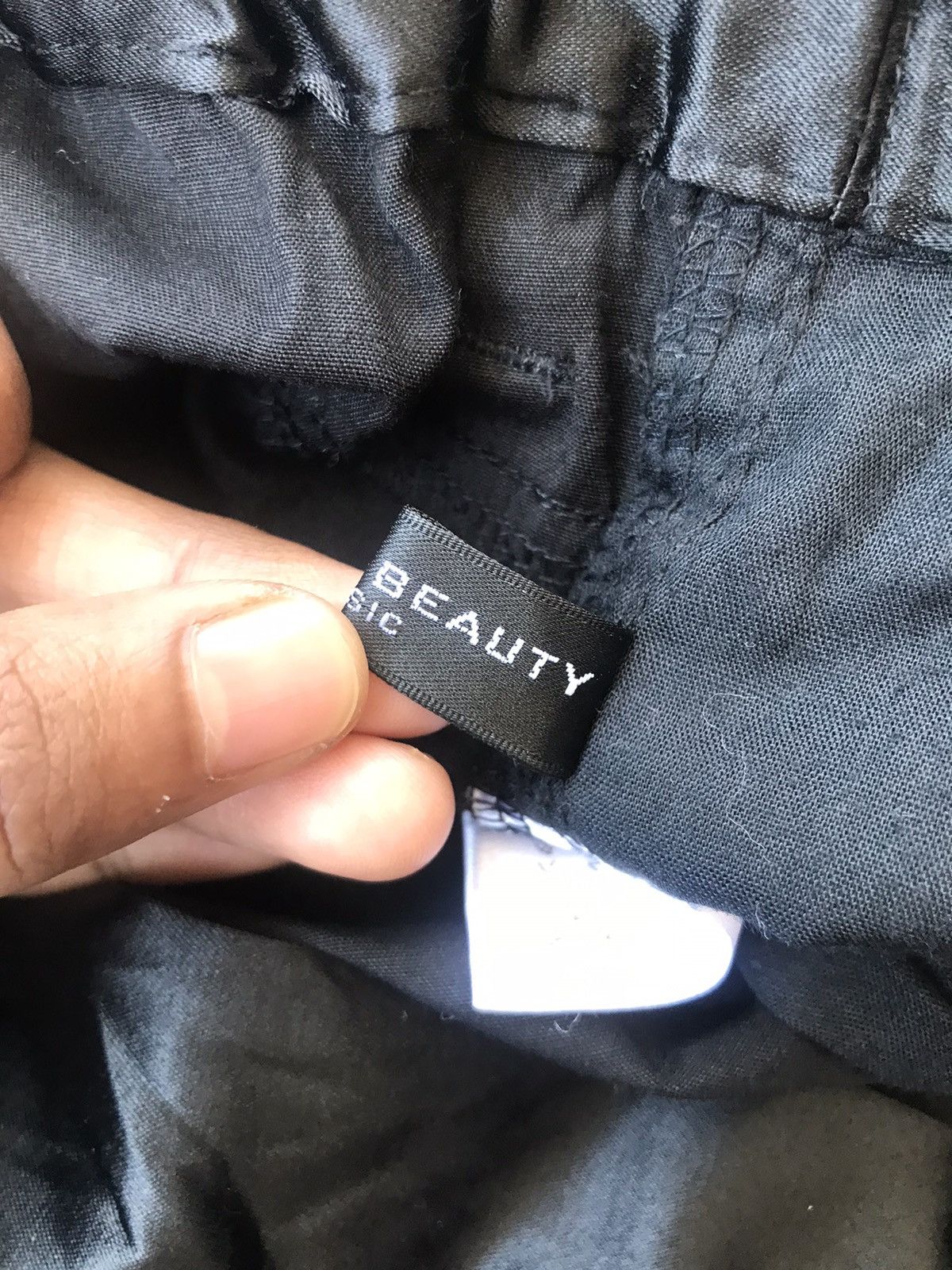 Japanese Brand Japanese Brand Black Simple Beauty Trousers Cargo Pants Size US 31 - 11 Thumbnail