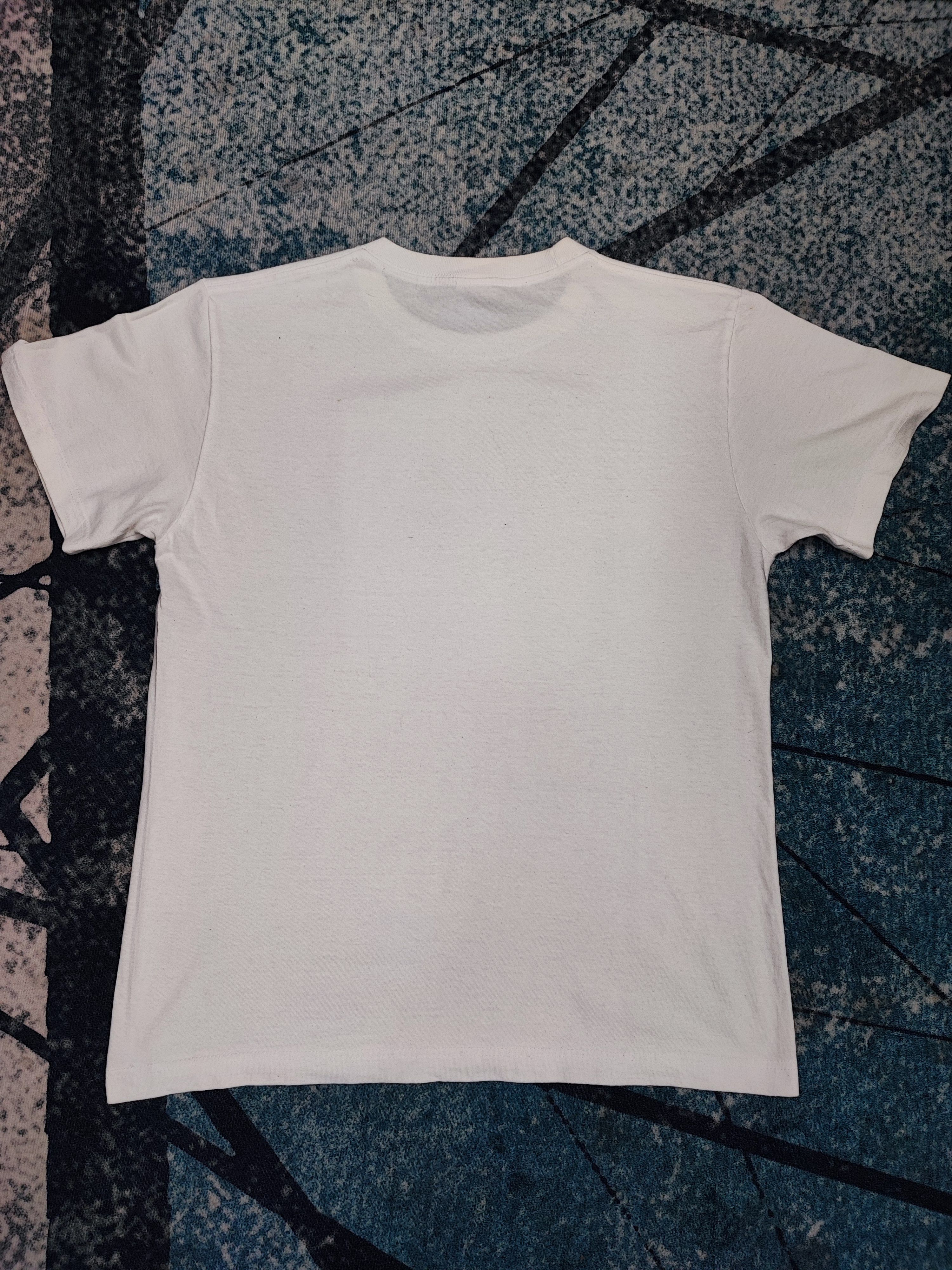 Vintage Vintage T-Shirt VERMEER The Milkmaid Artist Painting Size US M / EU 48-50 / 2 - 5 Thumbnail