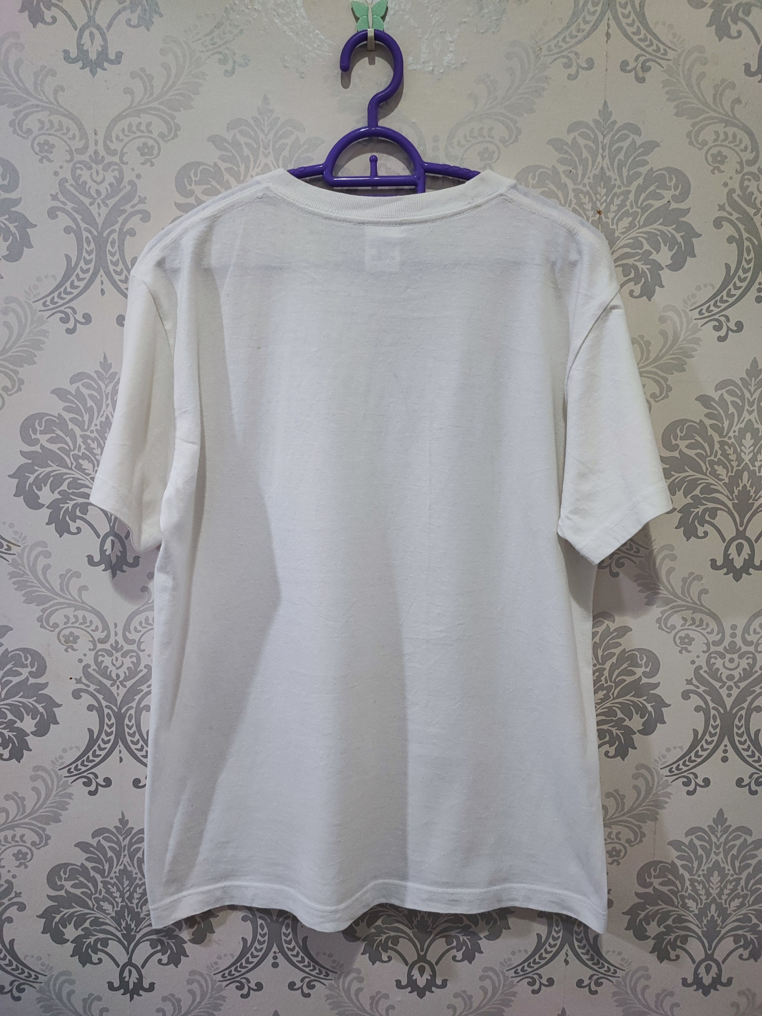 Vintage Vintage T-Shirt VERMEER The Milkmaid Artist Painting Size US M / EU 48-50 / 2 - 2 Thumbnail
