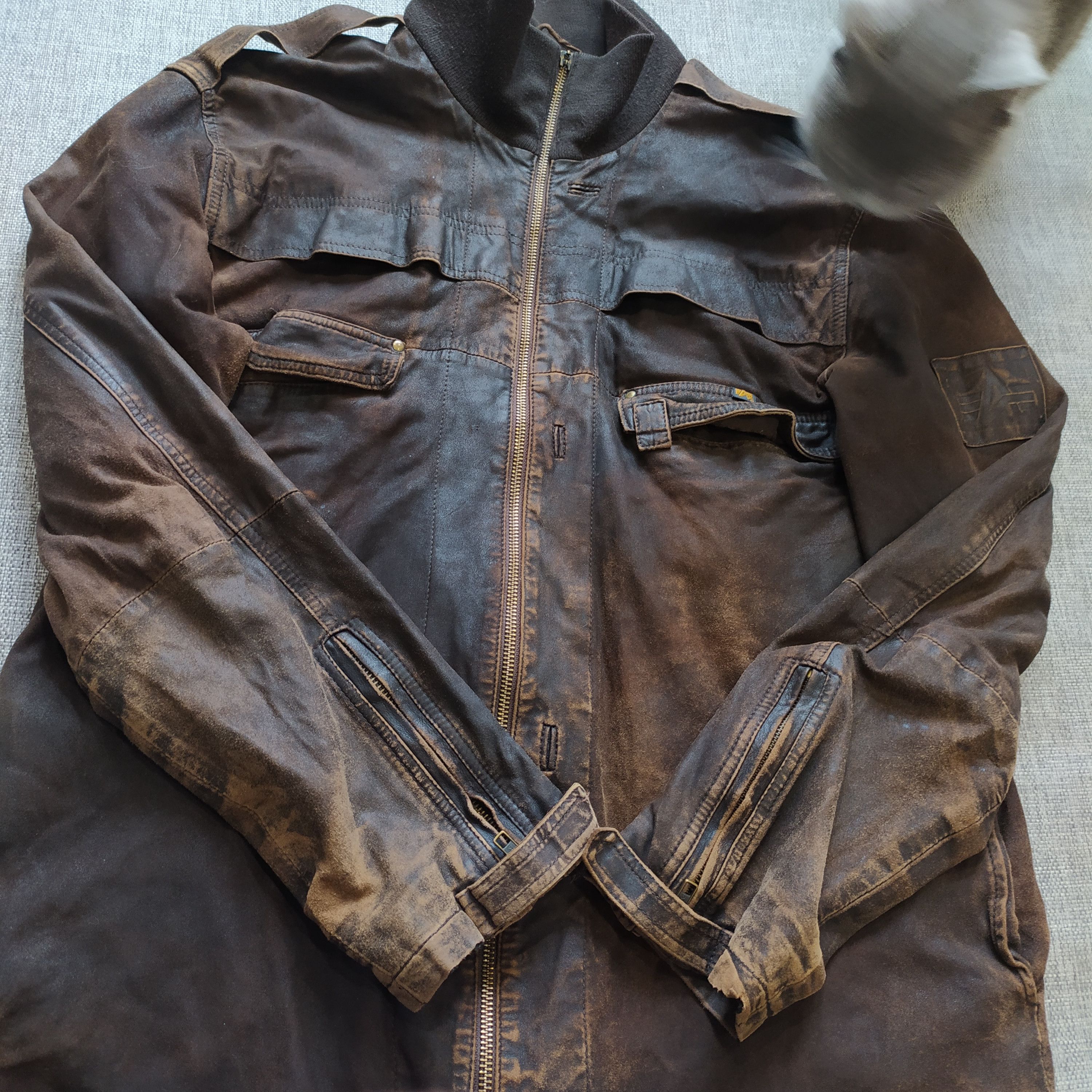 Alpha Industries × Vintage Vintage 90s Fight club style Alpha industries Lether Jacket Size US M / EU 48-50 / 2 - 7 Thumbnail
