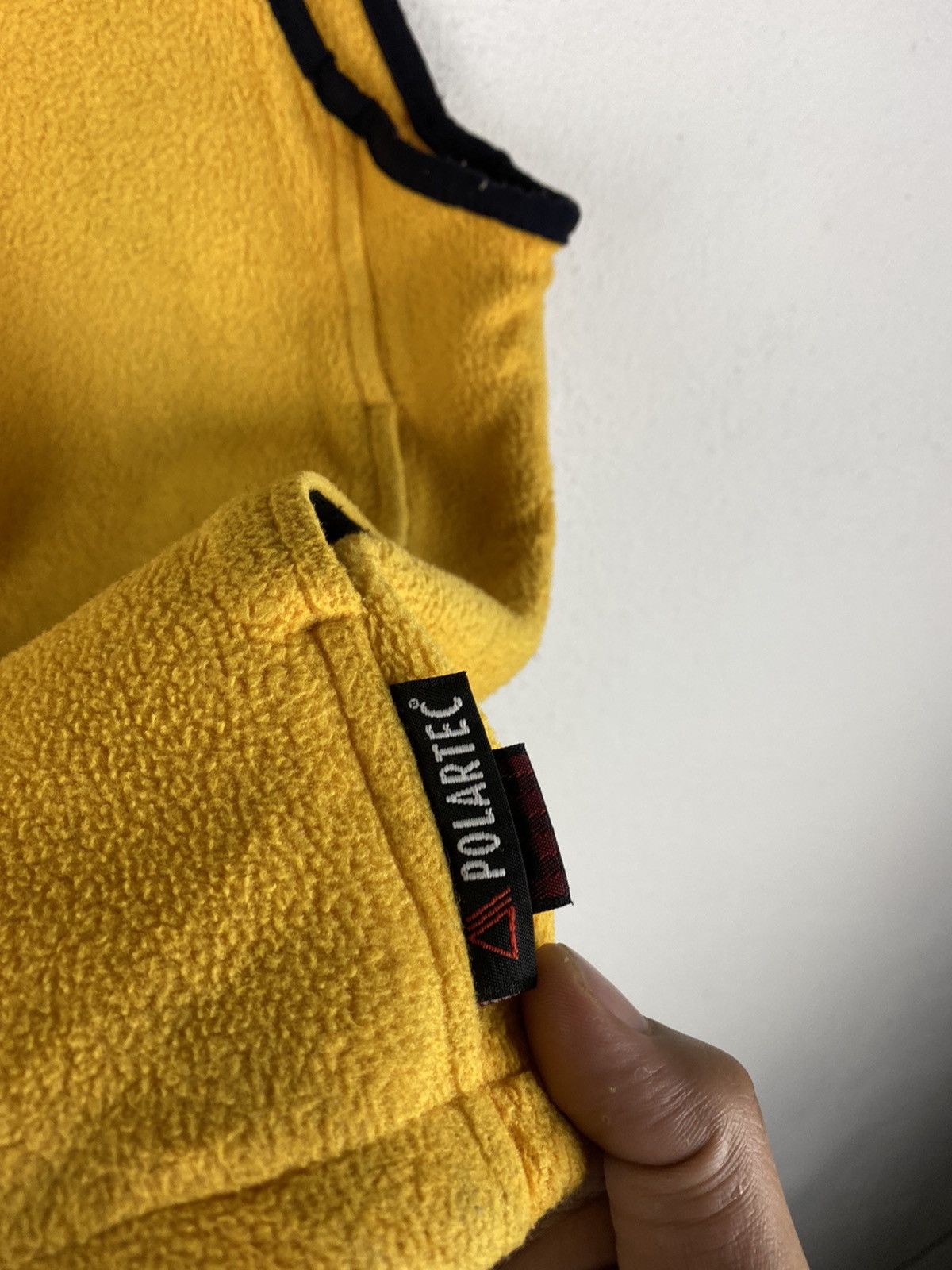 Woolrich Woolen Mills Woolrich Polartec Fleece Vest - Vintage Yellow Outdoorwear Size US M / EU 48-50 / 2 - 6 Thumbnail