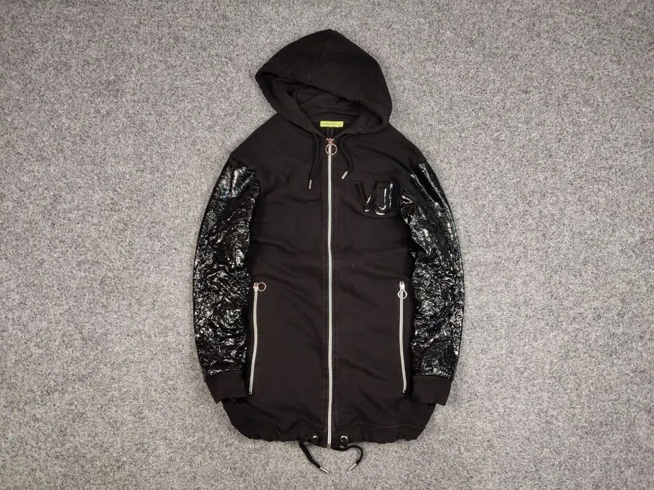 Versace Jeans Couture Versace Jeans Couture Length lacquered Black Hooded Jacket Size US M / EU 48-50 / 2 - 1 Thumbnail