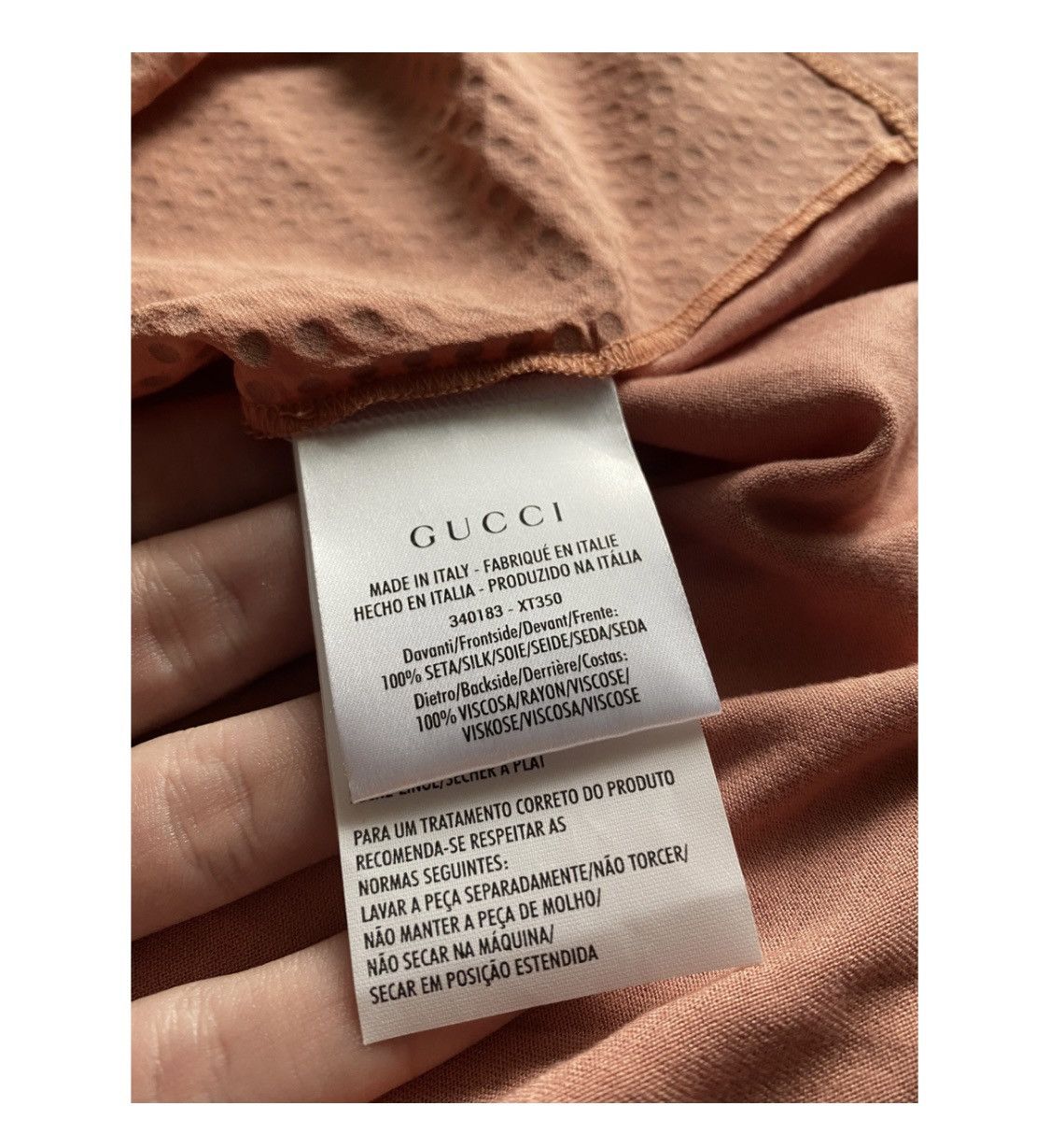 Gucci Vintage gucci silk Vest Size S / US 4 / IT 40 - 3 Thumbnail