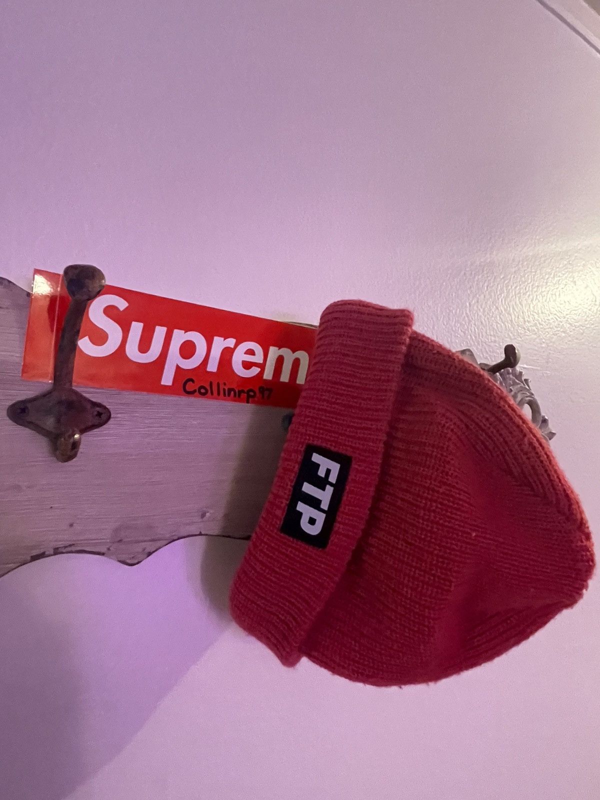 SUPREME FTP Pin Pins FUCK THA POLICE 希少 SUPREME FTP Pin Pins FUCK THA POLICE 希少