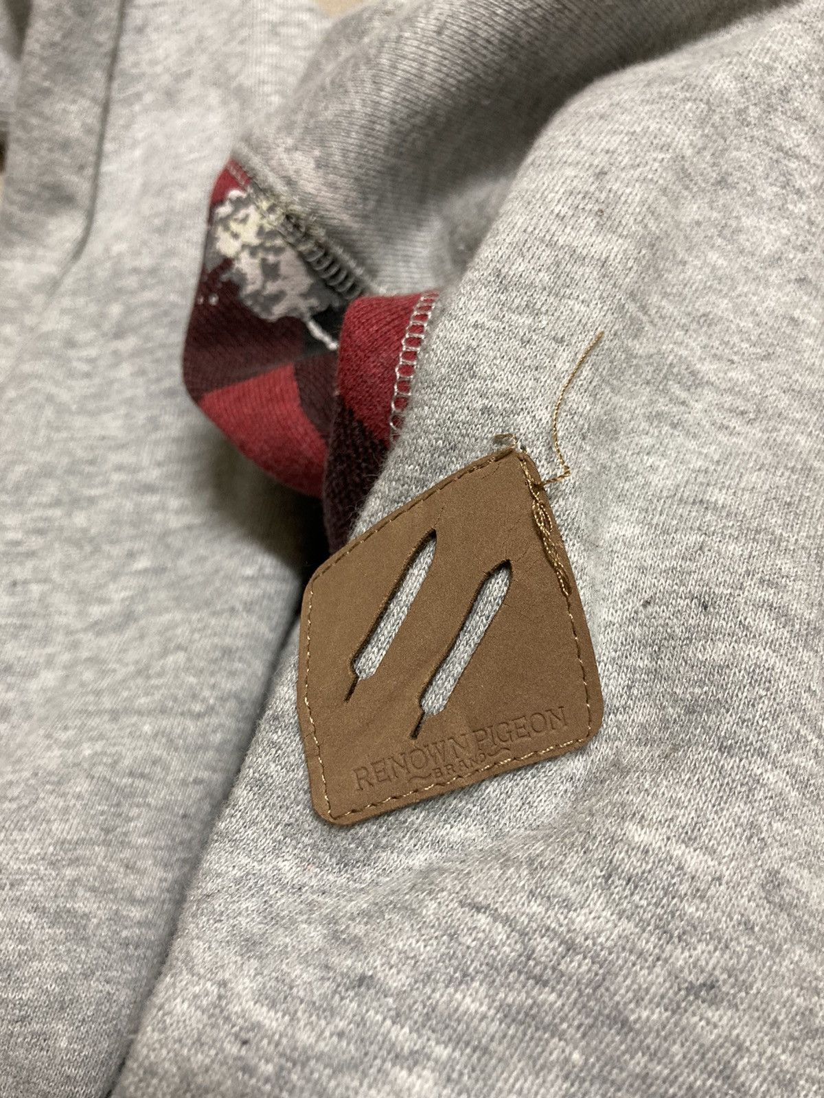 Staple Staple Pigeon Brand Gray Plaid Red Crewneck Sweatshirt Size US L / EU 52-54 / 3 - 10 Thumbnail