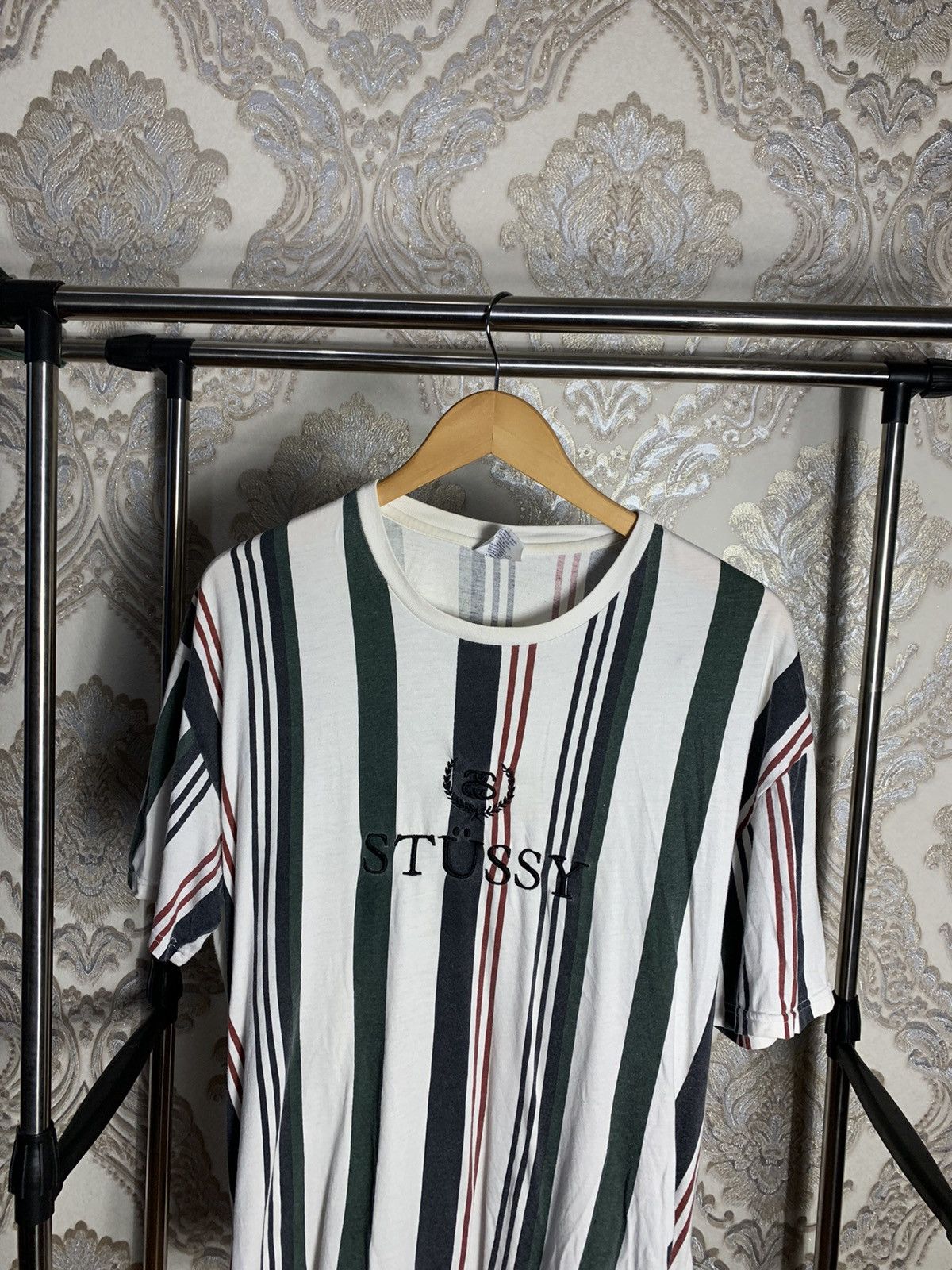 Vintage Stussy T-shirt size M big logo
