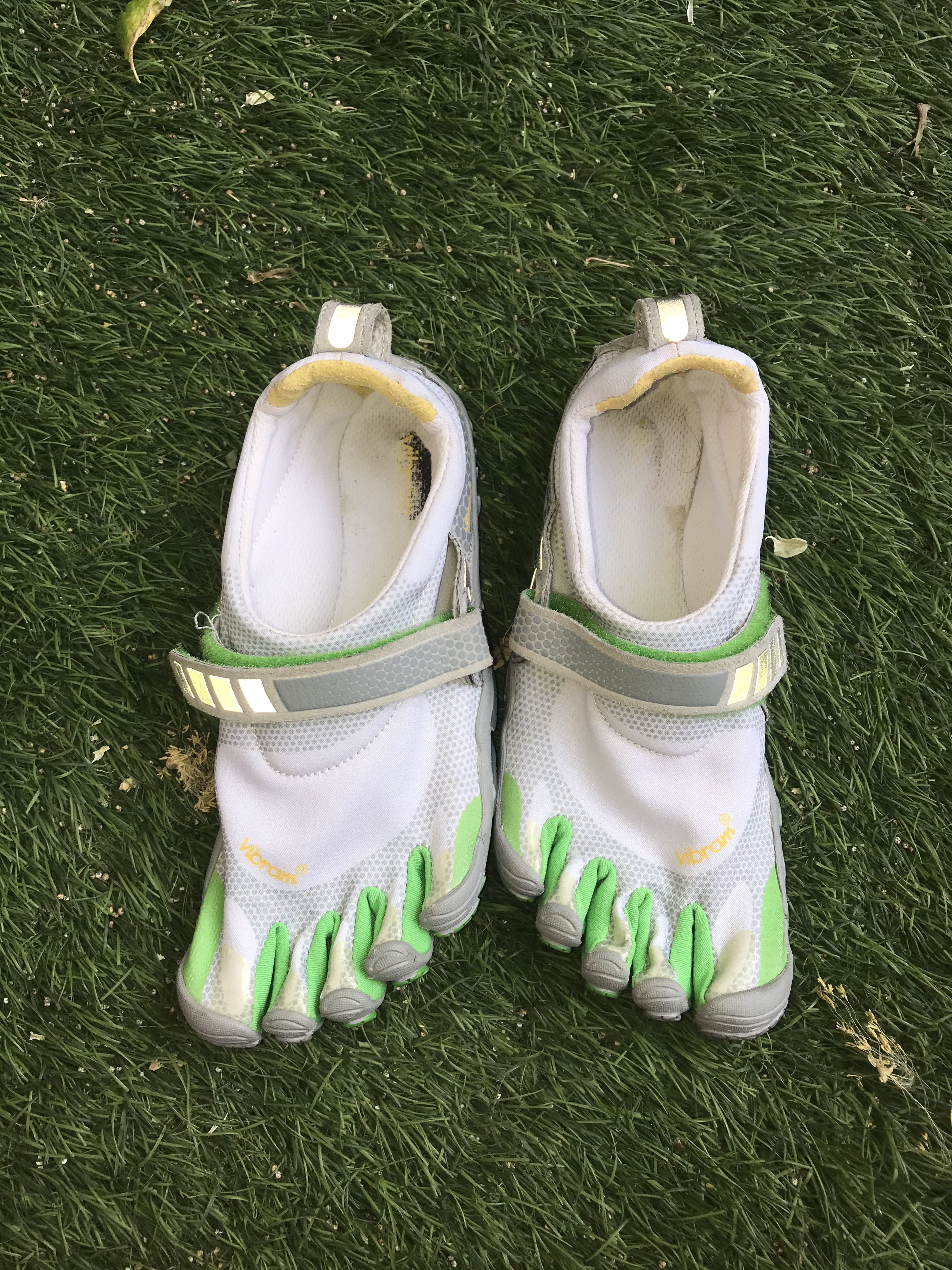 Vibram Vibram fivefinger shoes 23.5 cm Size US 5 / EU 37 - 4 Thumbnail