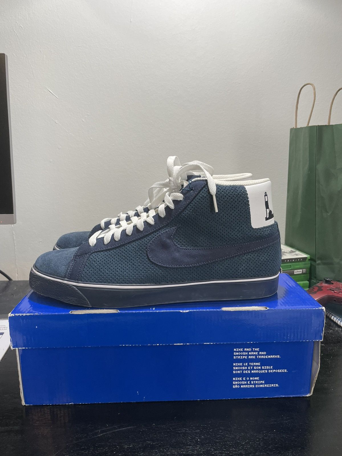 Nike Vintage Rare Poets Lighthouse SB blazer | Grailed