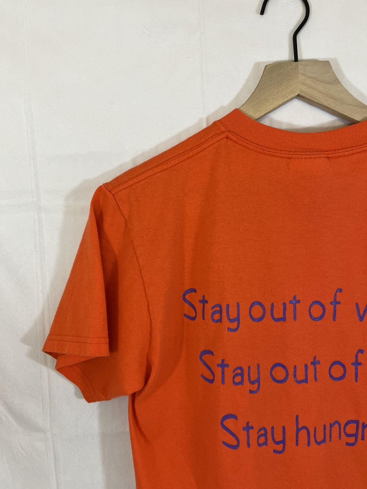 Vintage Stay Out Of Jail VCR 2000s Y2K Tee Size US S / EU 44-46 / 1 - 11 Thumbnail