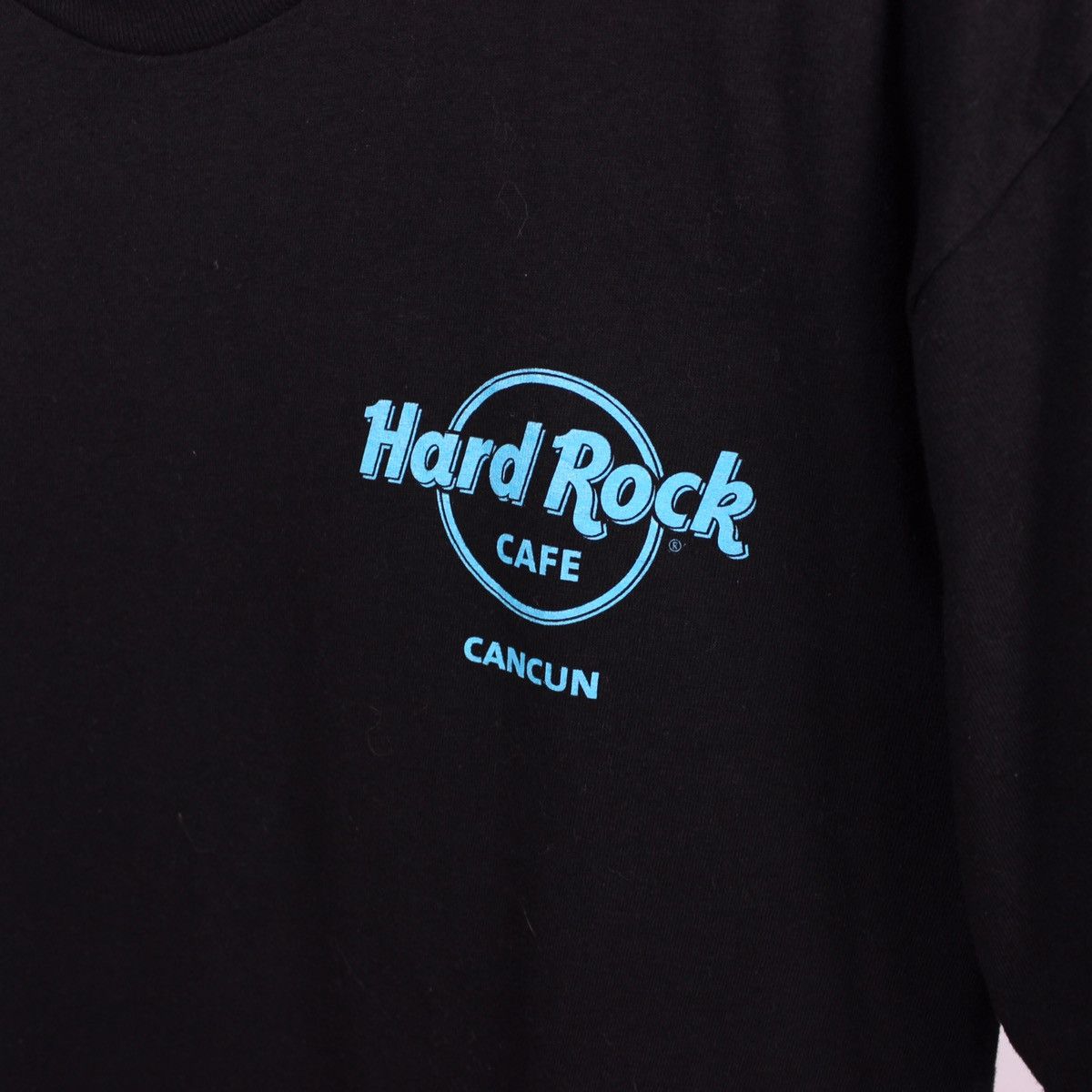 Band Tees Vintage Hard Rock Cafe Cancun Short Sleeve T-Shirt Top Size US M / EU 48-50 / 2 - 4 Thumbnail