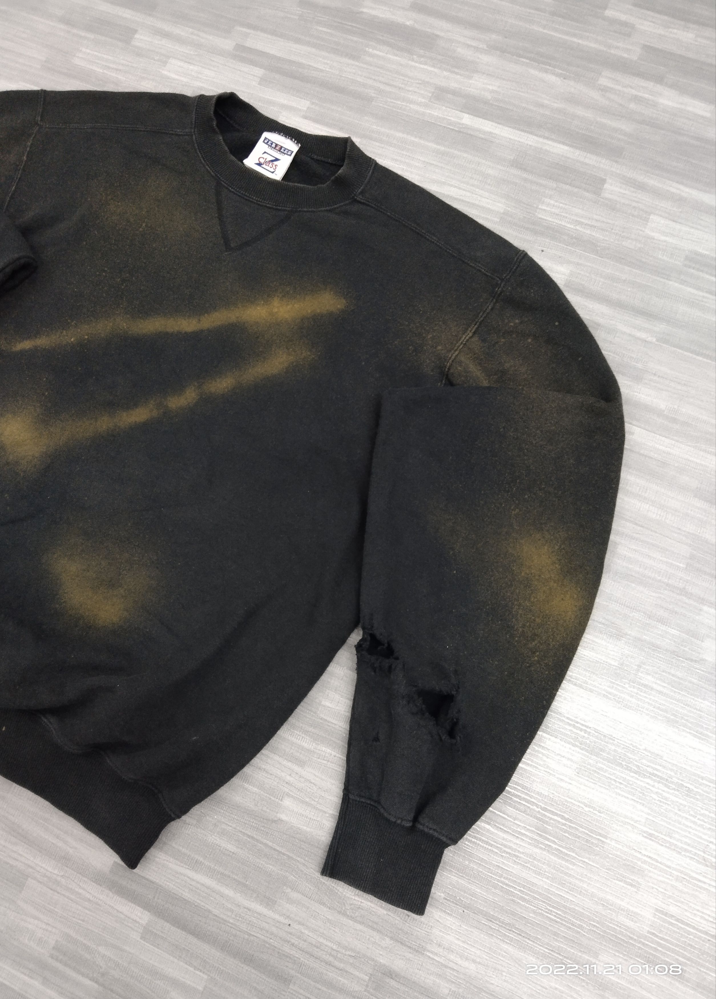 Vintage THRASHED BLACK VINTAGE SWEATSHIRTS Size US M / EU 48-50 / 2 - 1 Thumbnail
