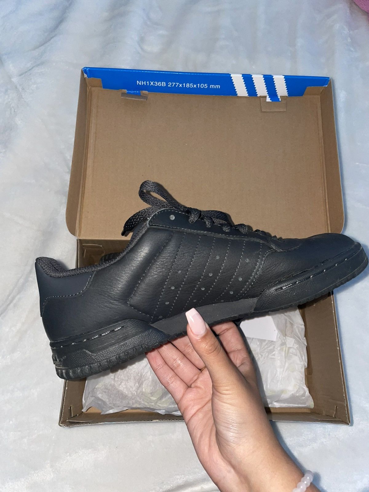 yeezy calabasas core black