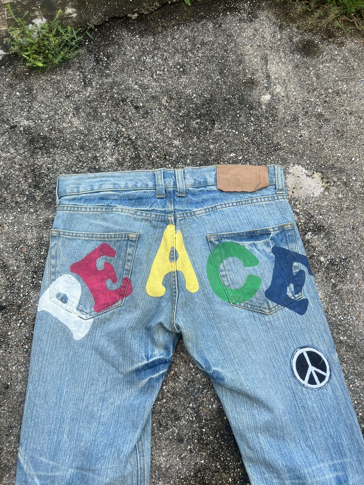 Vintage PEACE Multi Colour Big Logo Spell Out Denim Size US 33 - 3 Thumbnail