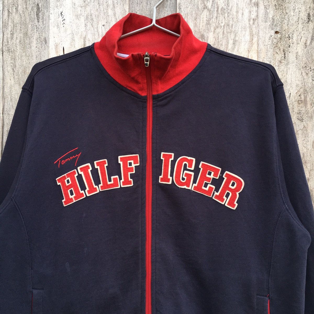 Tommy Hilfiger × Vintage Vintage Tommy Hilfiger Zip Up Sweatshirt Spell Out Big Logo Size US M / EU 48-50 / 2 - 2 Thumbnail