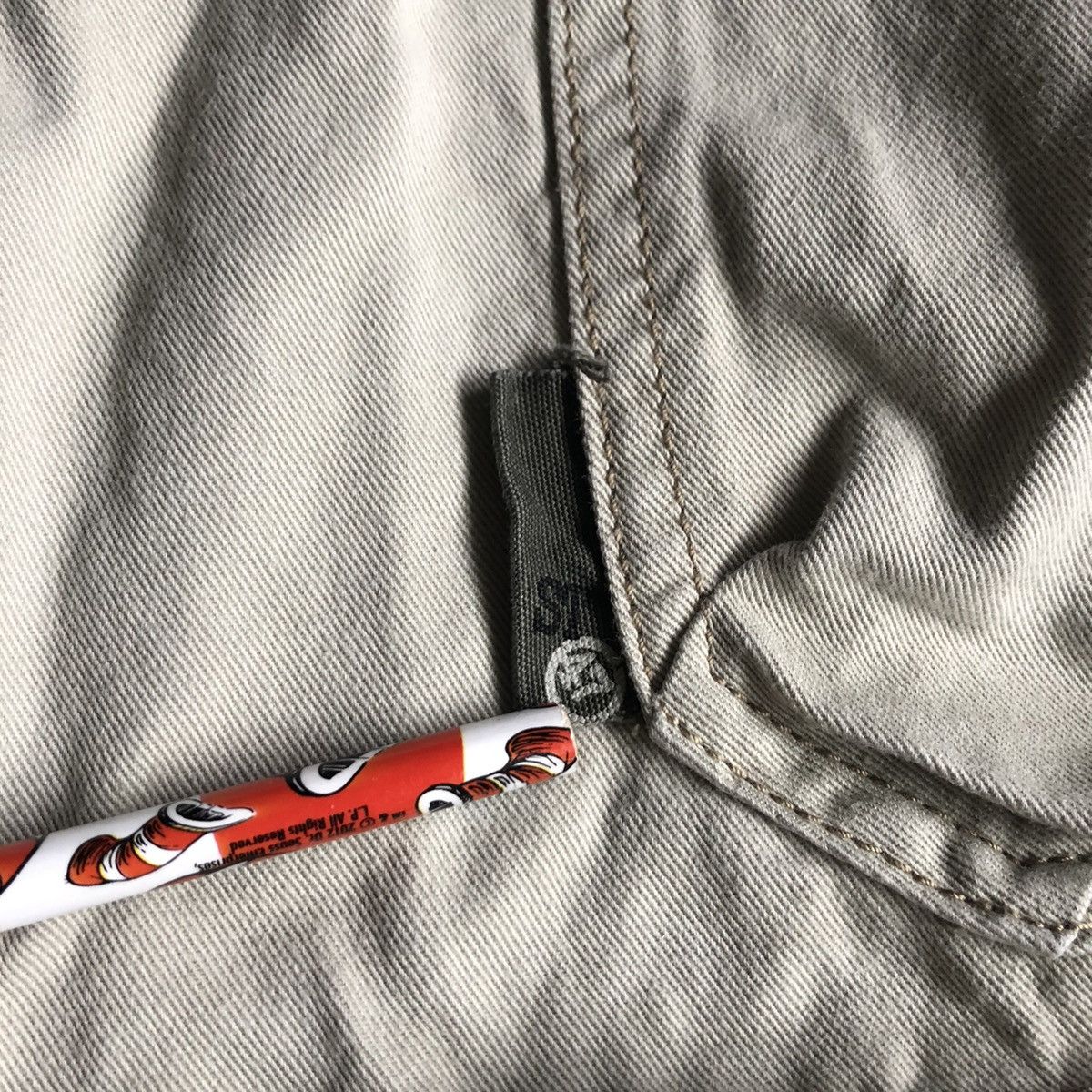 Levi's Vintage 1990s Levi’s Silver Tab Cargo Pocket Shorts 38 Size US 38 / EU 54 - 6 Thumbnail