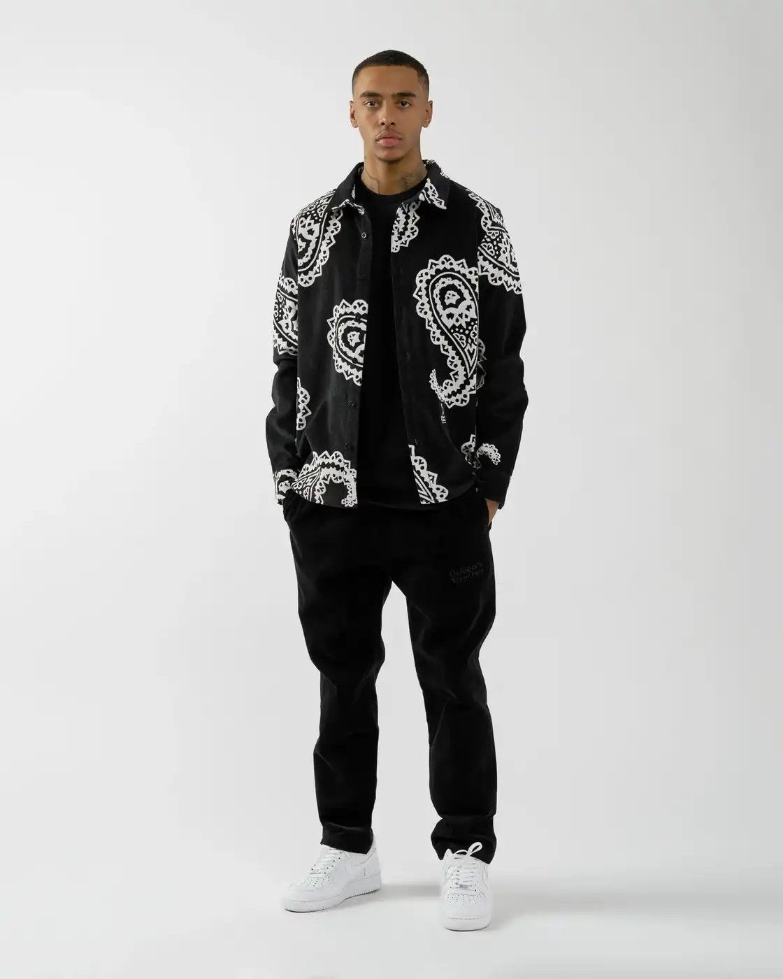 Drake OVO All Over Owl Print Paisley Corduroy Button Up Shirt 2019 Size US XXL / EU 58 / 5 - 2 Thumbnail