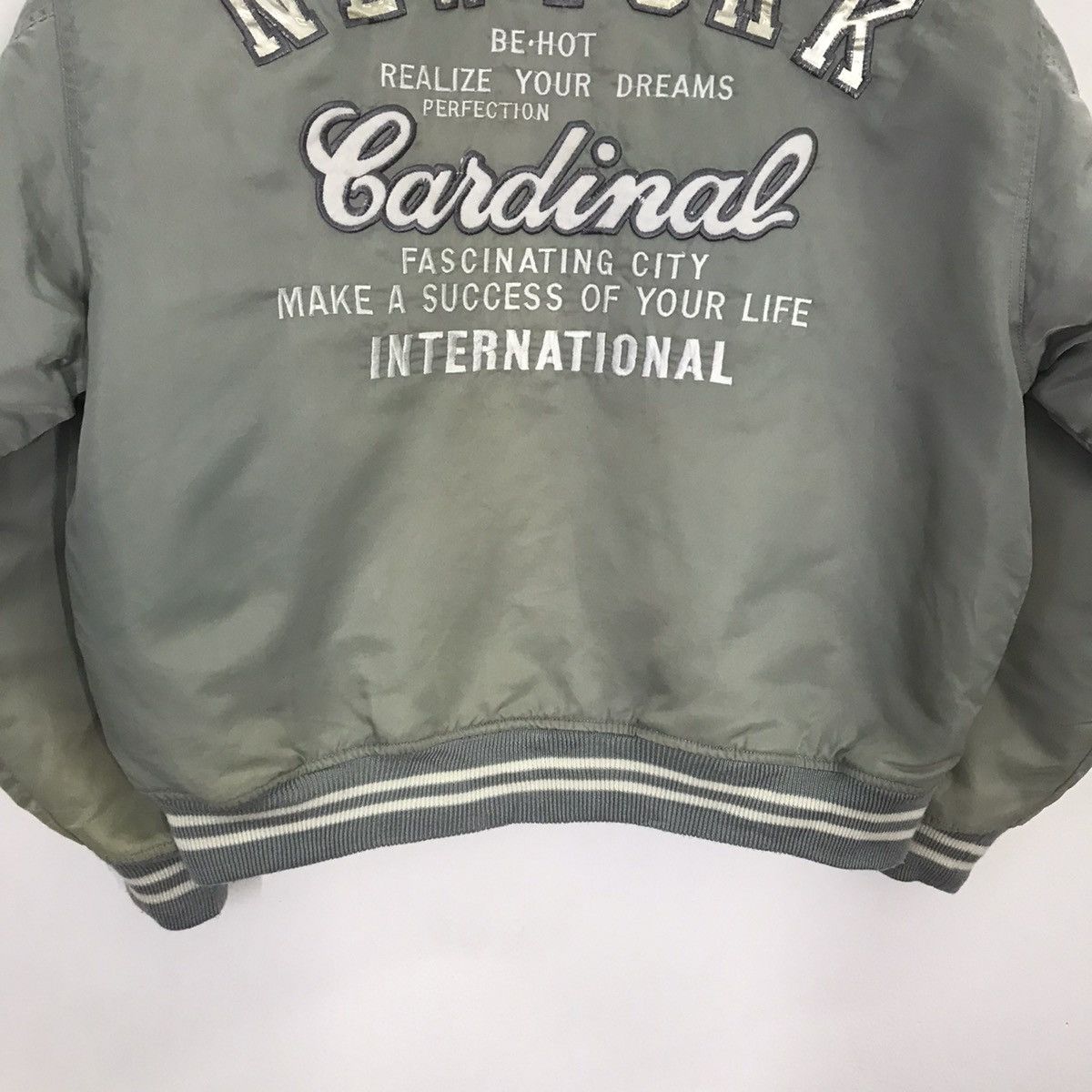 Japanese Brand Vintage New York Be-Hot Bomber light Green Faded Jacket Size US M / EU 48-50 / 2 - 7 Thumbnail