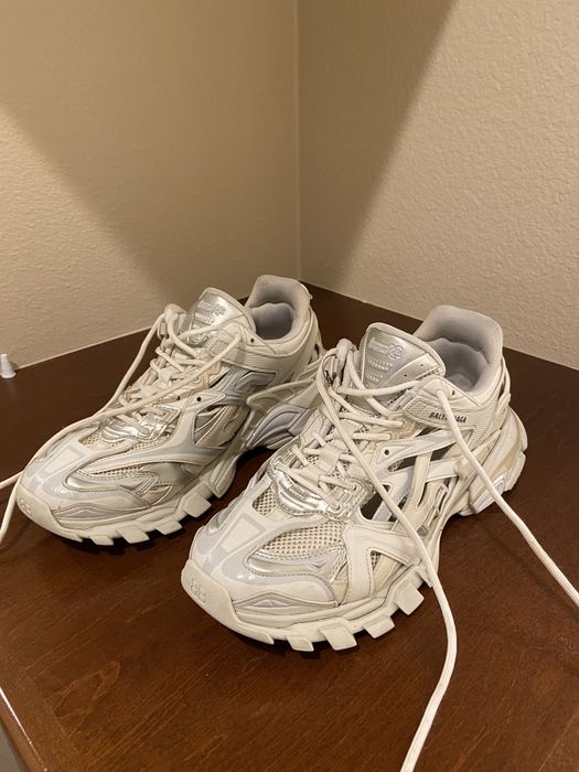 balenciaga track 2 gundam