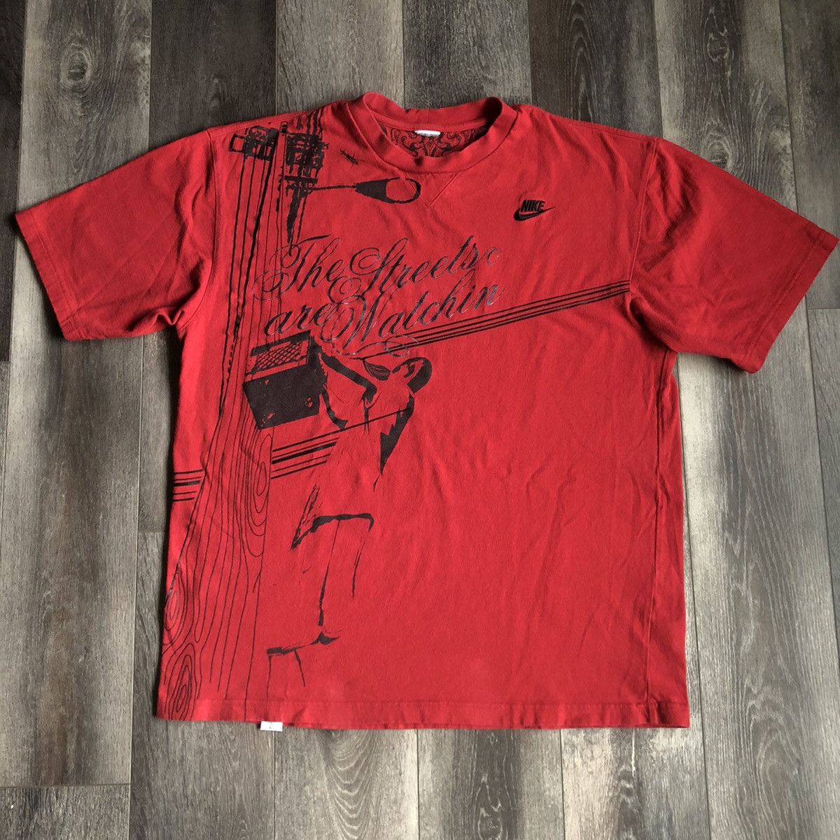 Nike Vintage Nike Streets are Watching Block on Lock Graphic Tee Size US XL / EU 56 / 4 - 1 Thumbnail