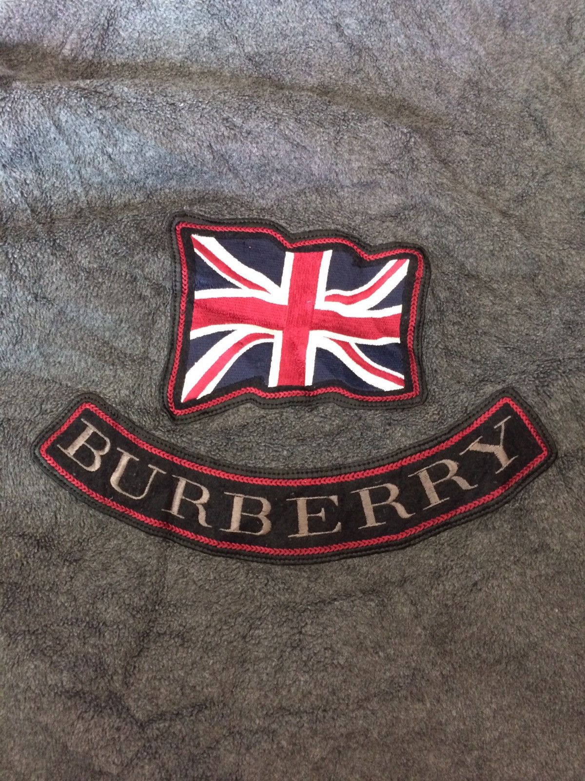 Burberry FINAL DROP FREE SHIPPING!!! Burberry Embroidered Logo Size US S / EU 44-46 / 1 - 7 Thumbnail