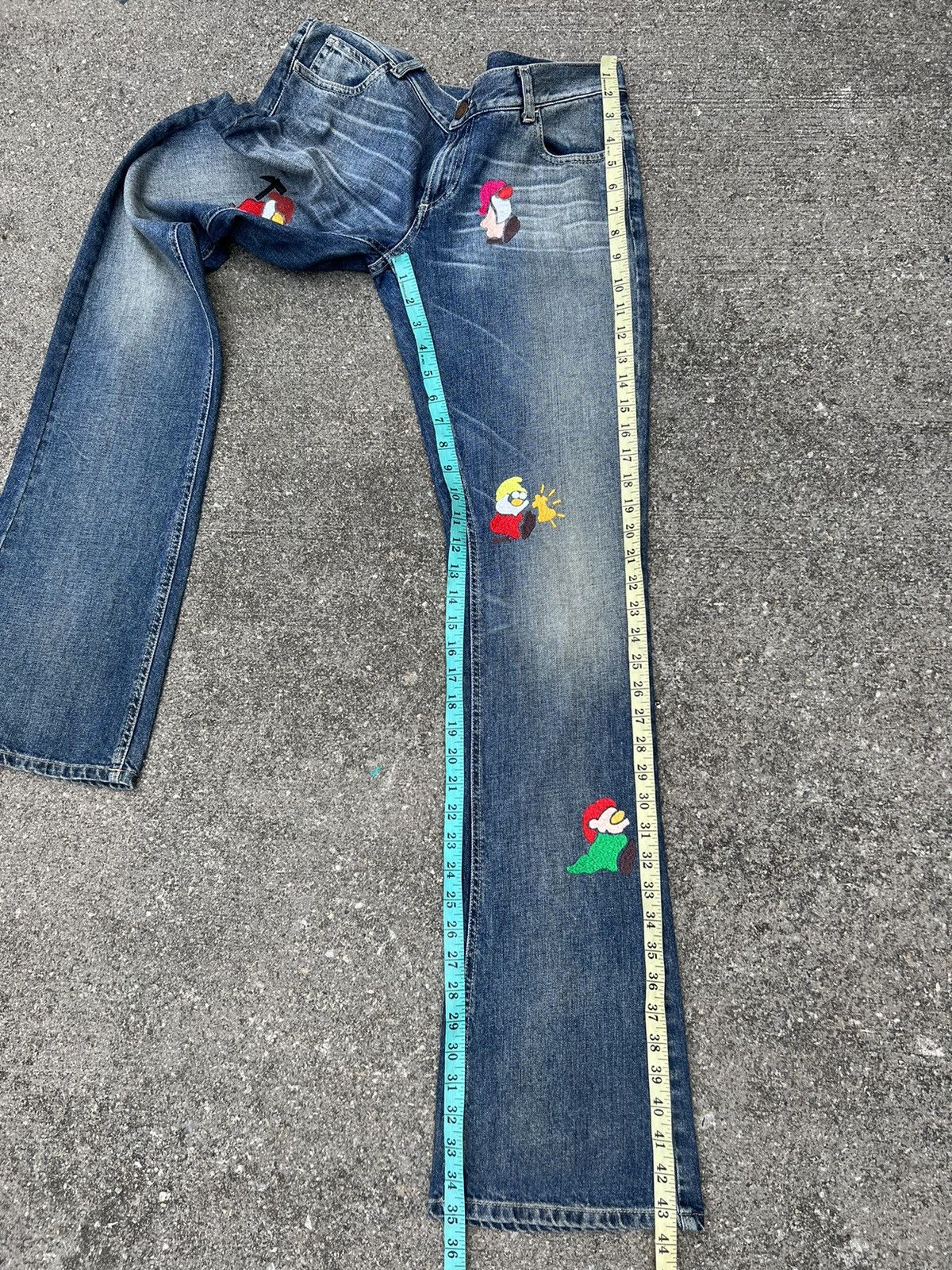 Vintage Vintage GILLI Italy Embroidery Denim Light Blue Flare Jeans Size US 29 - 23 Thumbnail
