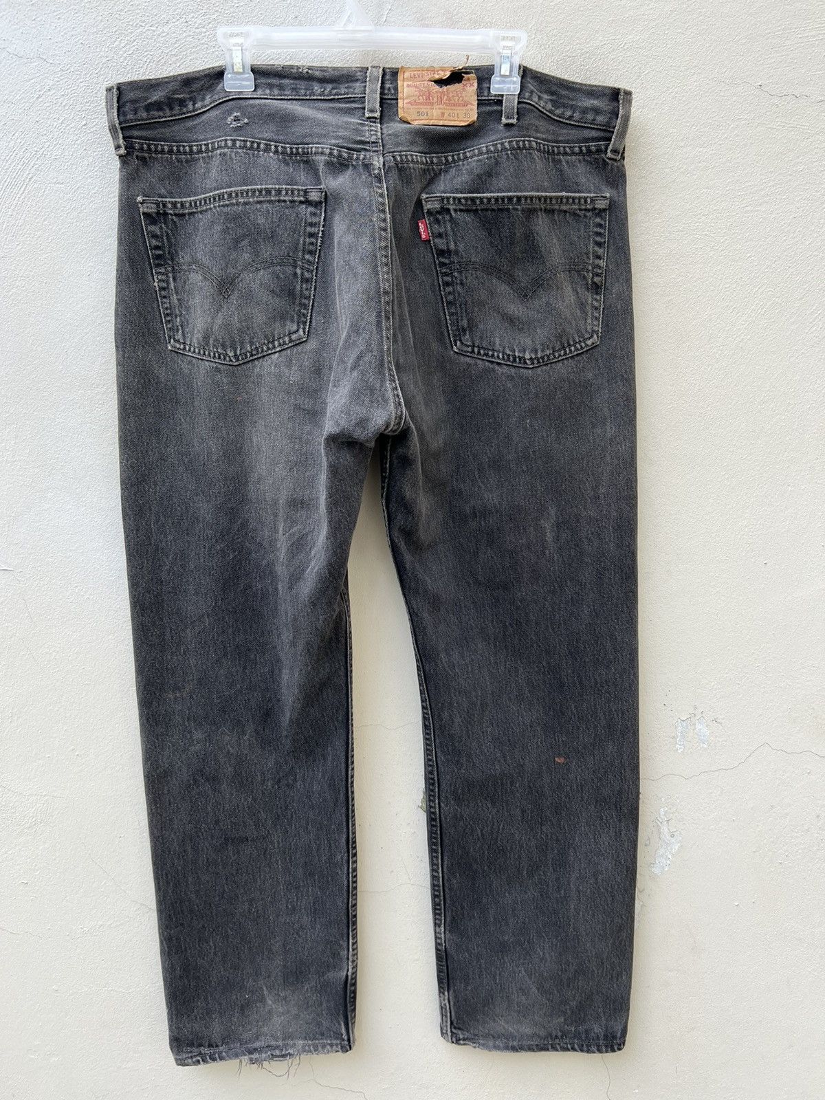 Levi's Vintage 1999 Levi’s 501 Distress Faded Black Denim Jeans Size US 40 / EU 56 - 10 Thumbnail