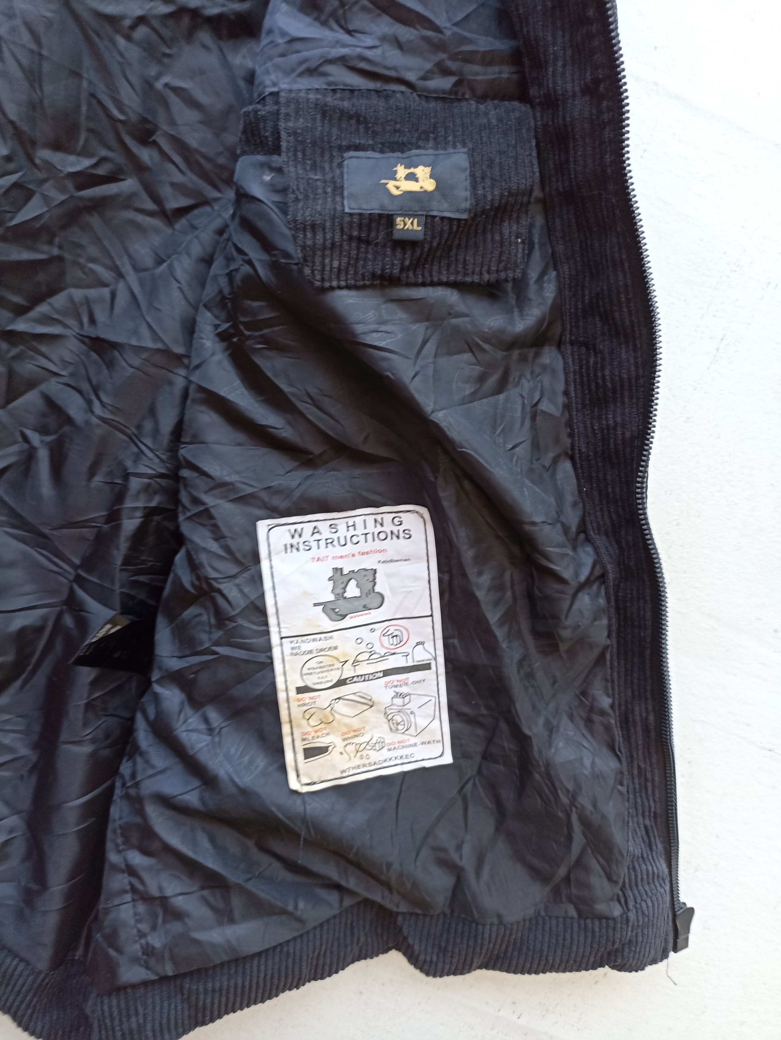 Beauty Beast 🔥 Vest Quilted Corduroy puffer vest jacket Size US L / EU 52-54 / 3 - 7 Thumbnail
