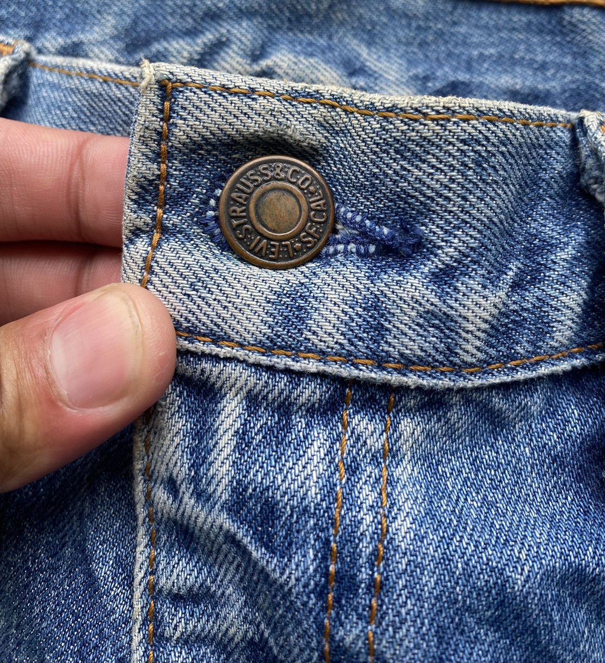 Levi's Vintage Clothing Vintage Distressed Levis 508 blue jeans Size US 36 / EU 52 - 11 Thumbnail