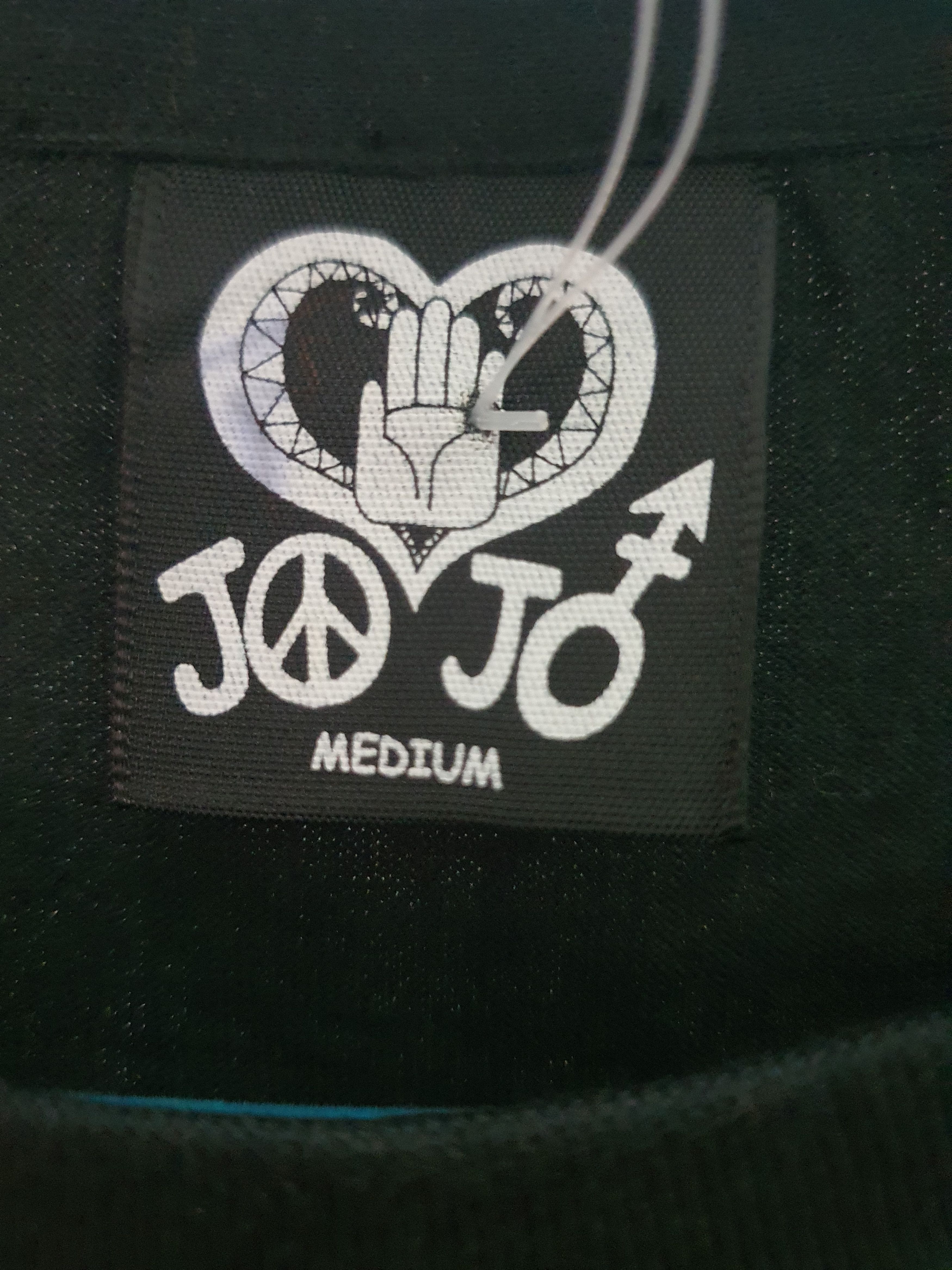 Anime Rare Jojo Bizarre Advanture anime shirt Size US M / EU 48-50 / 2 - 4 Thumbnail