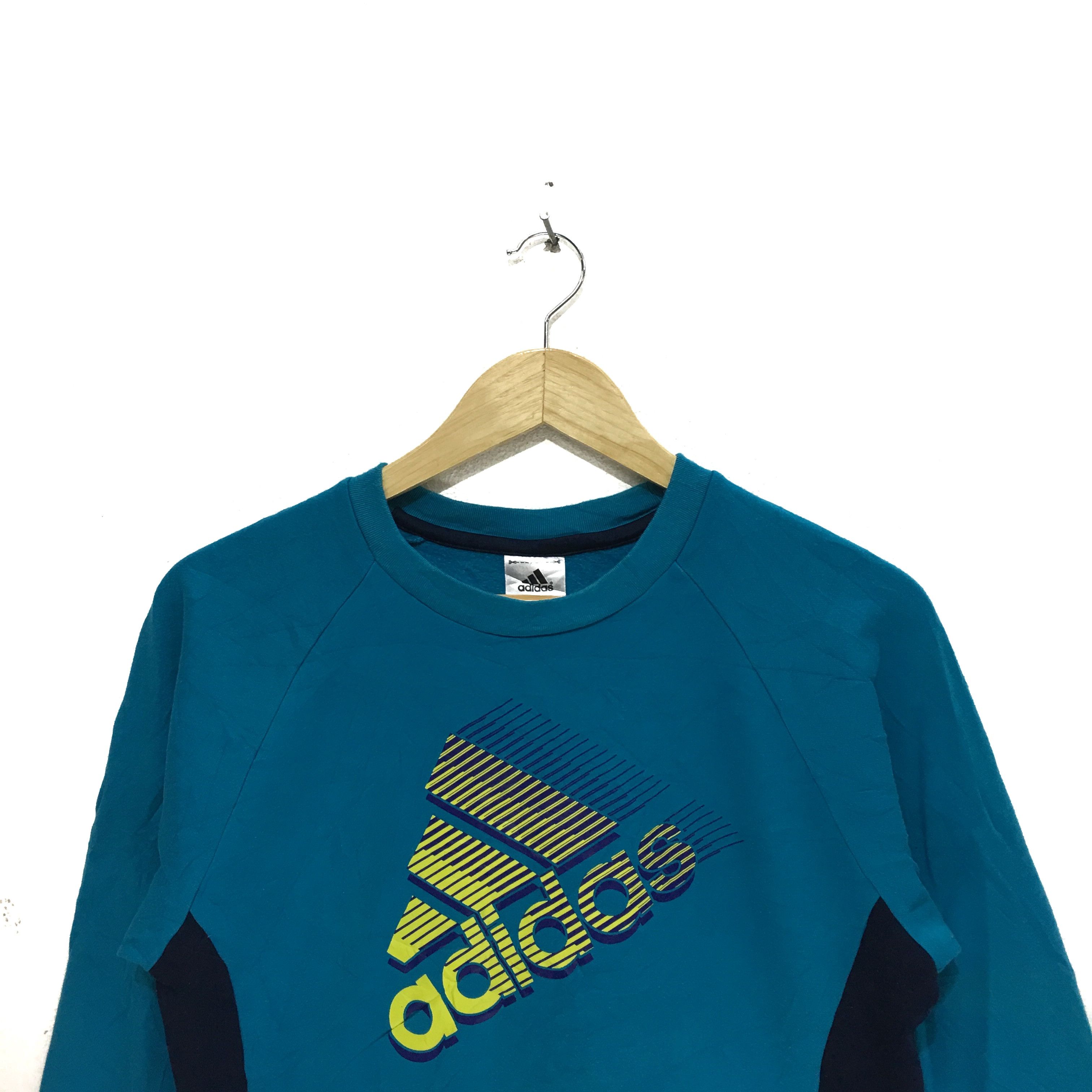 Adidas Vintage ADIDAS Big Logo 3 Stripes Sweatshirt Sweater Jumper Size L / US 10 / IT 46 - 2 Thumbnail