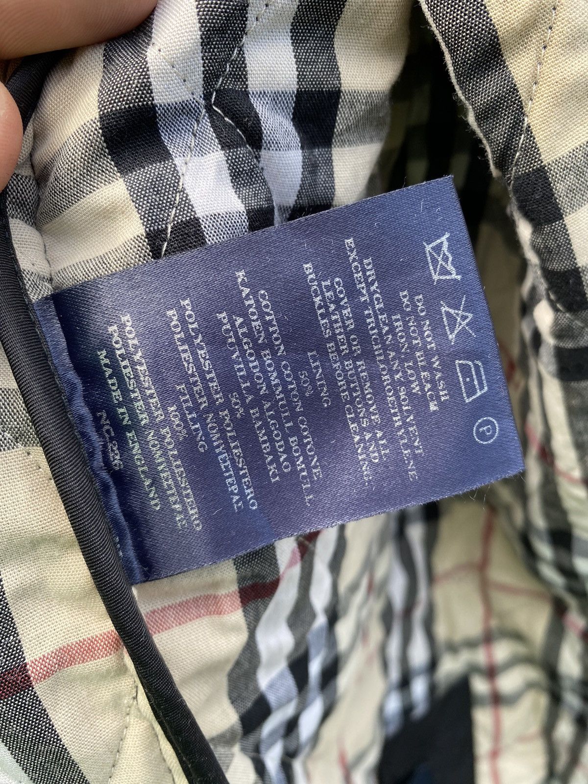 Burberry Burberry Diamond - Quilted Jacket Size ONE SIZE - 10 Thumbnail