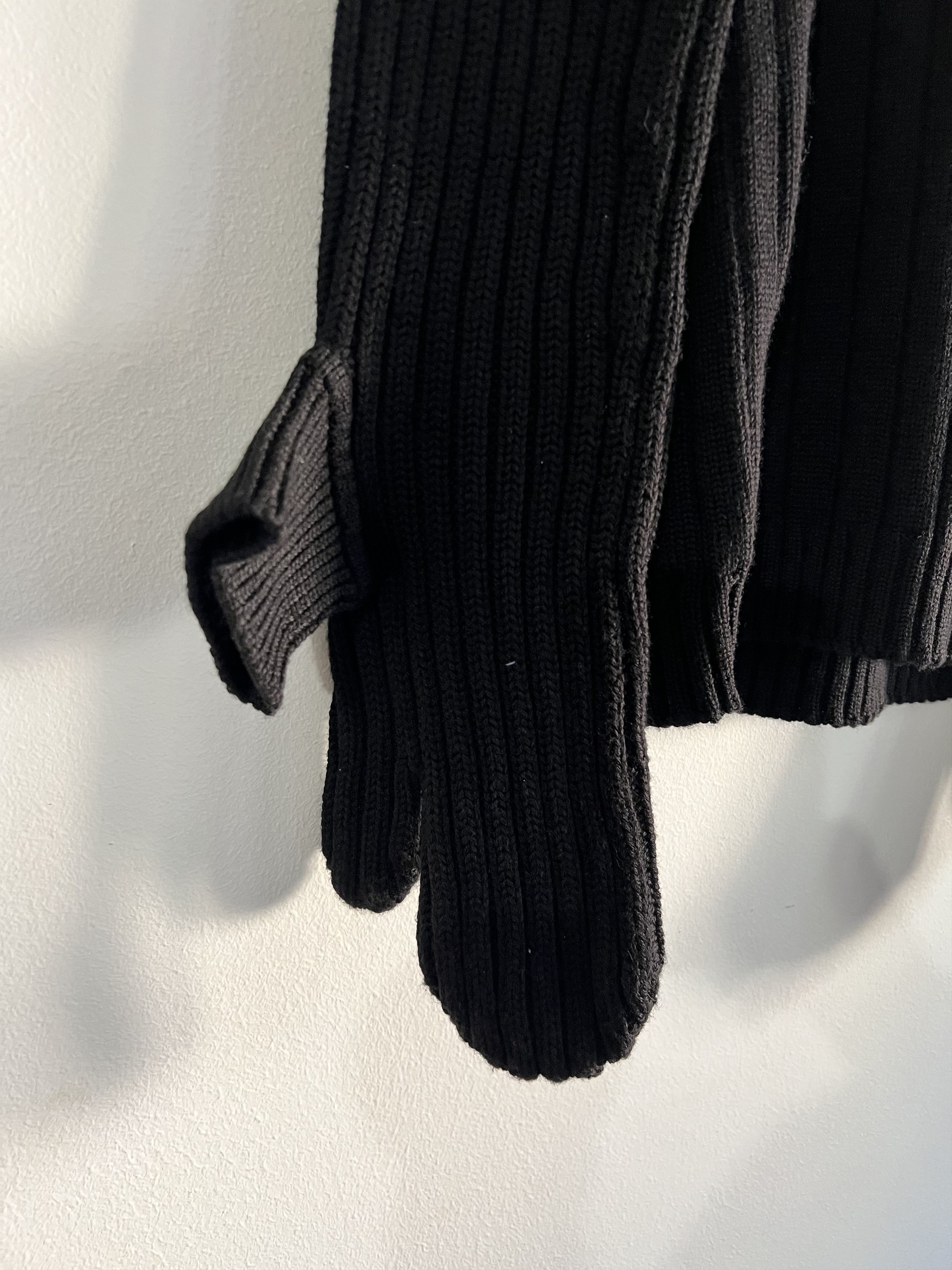 Fendi Insane Knit by Fendi Size US M / EU 48-50 / 2 - 9 Thumbnail