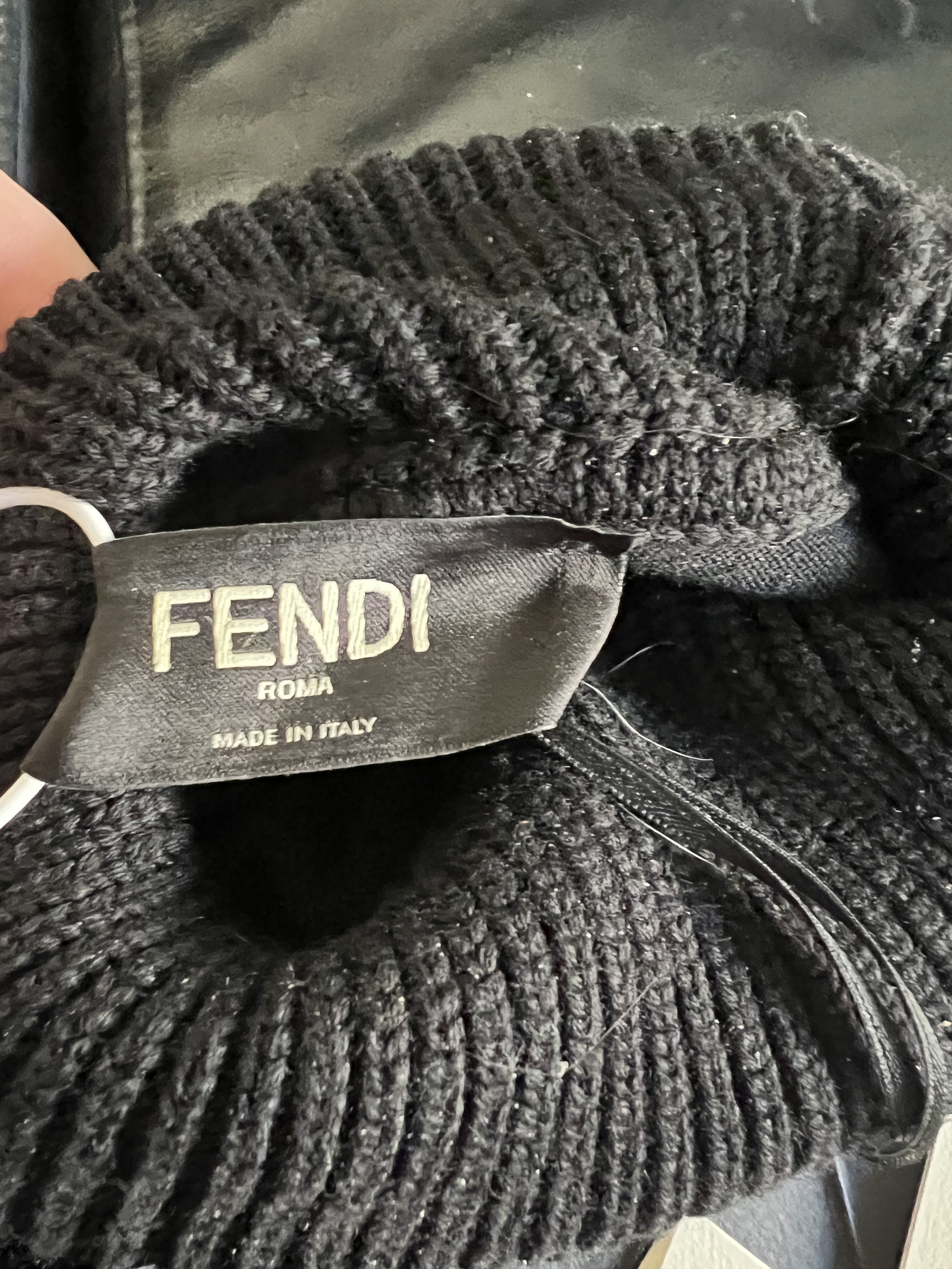 Fendi Insane Knit by Fendi Size US M / EU 48-50 / 2 - 22 Thumbnail