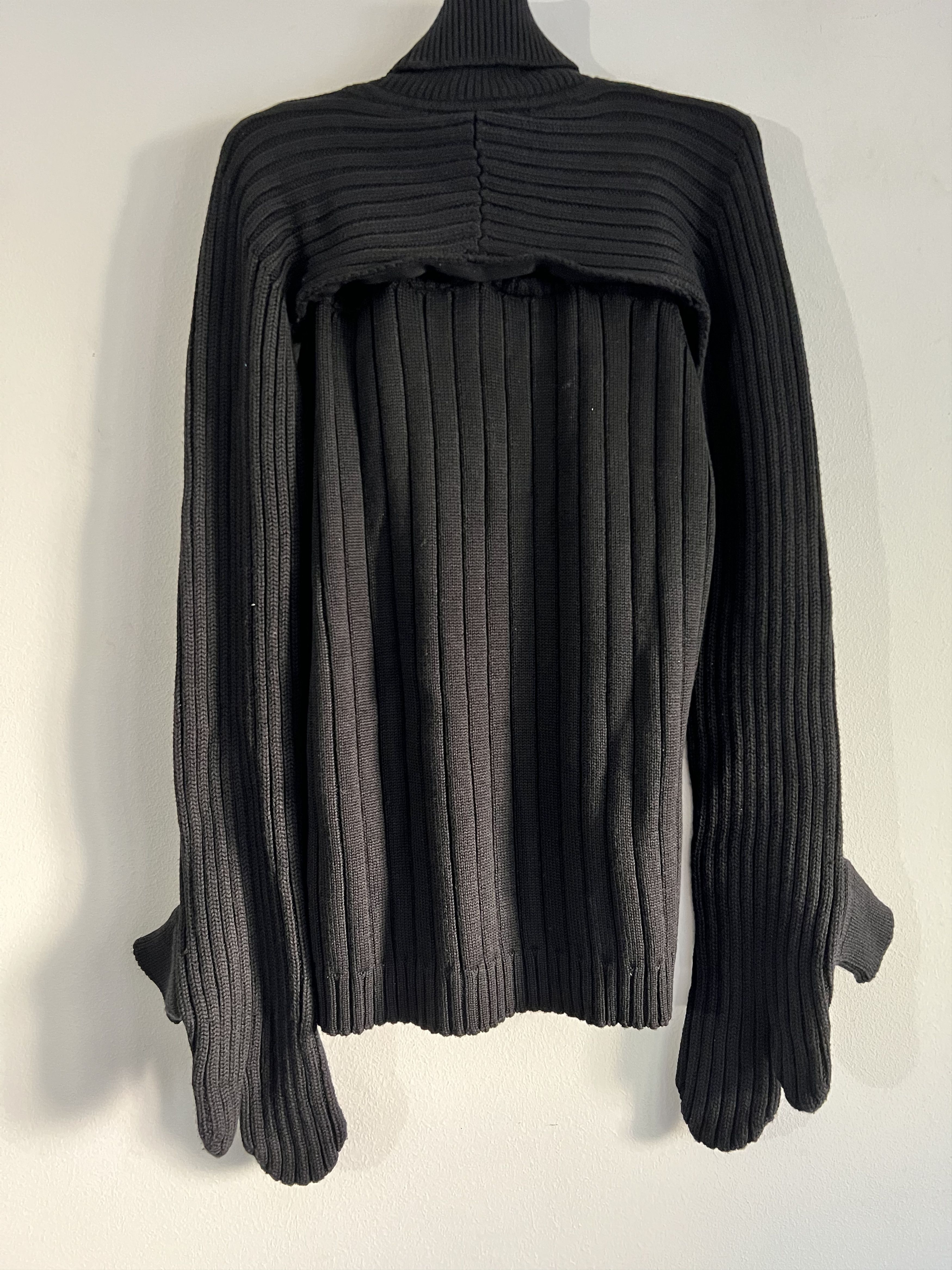 Fendi Insane Knit by Fendi Size US M / EU 48-50 / 2 - 5 Thumbnail