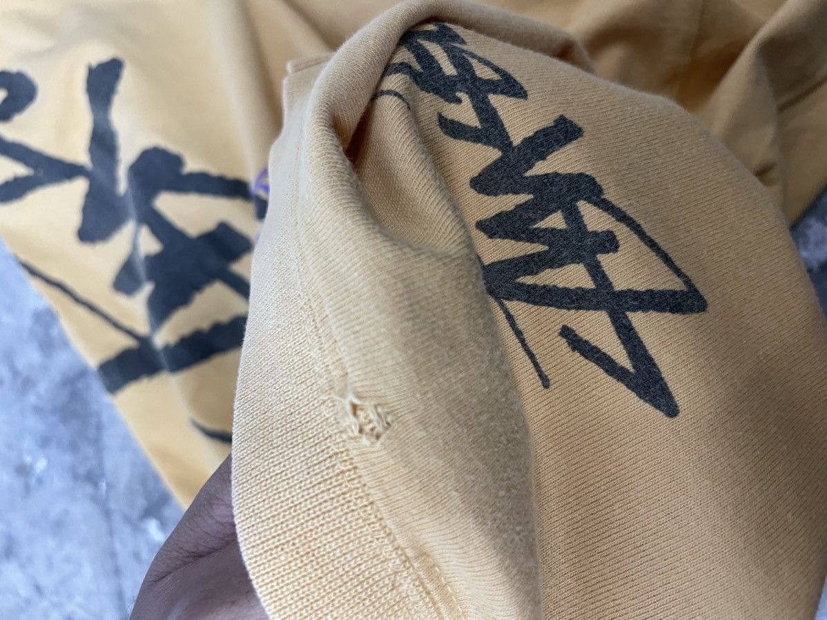 Stussy Rare❗️Vintage Stussy Design Made in 02 OG Tshirt Size US M / EU 48-50 / 2 - 9 Thumbnail