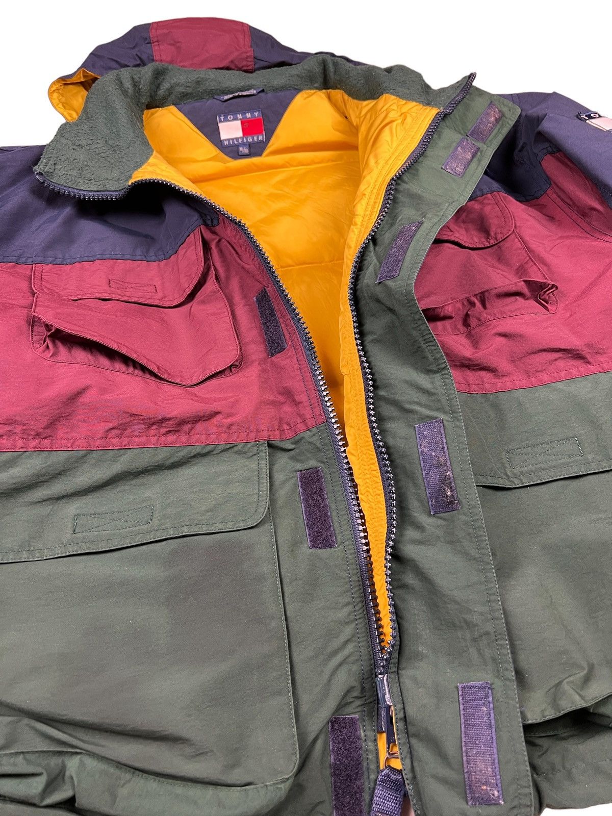 Tommy Hilfiger Vintage 90s Tommy Hilfiger Colour Block Tactical Down Jacket Size US XL / EU 56 / 4 - 11 Thumbnail