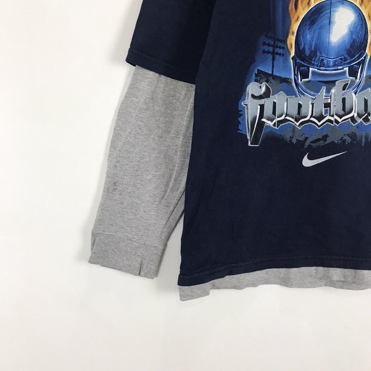 Nike × Vintage Vintage Nike Football Center Logo Long Sleeve Tee Size US M / EU 48-50 / 2 - 5 Thumbnail