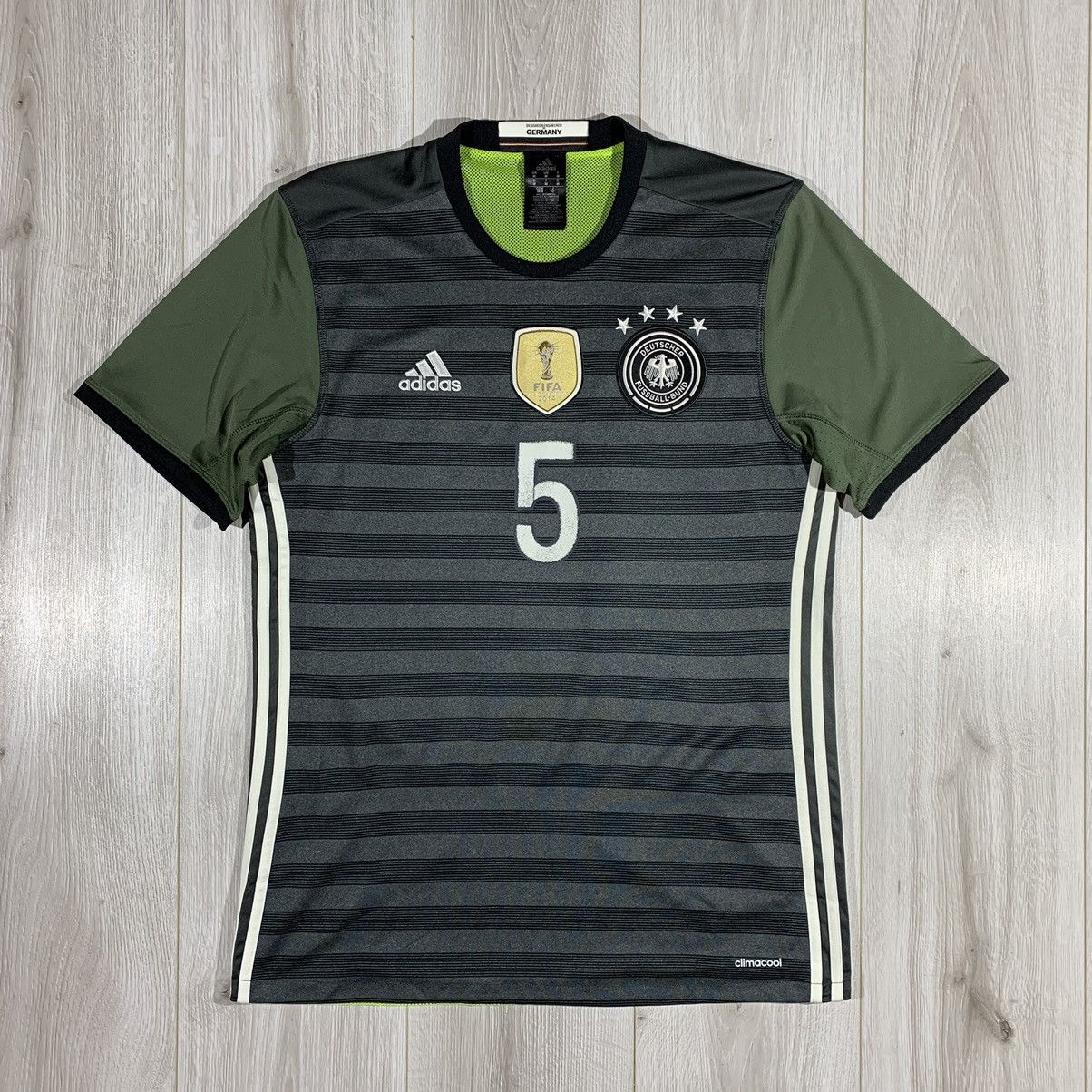 Adidas Away 2016-17 HUMMELS Football Jersey