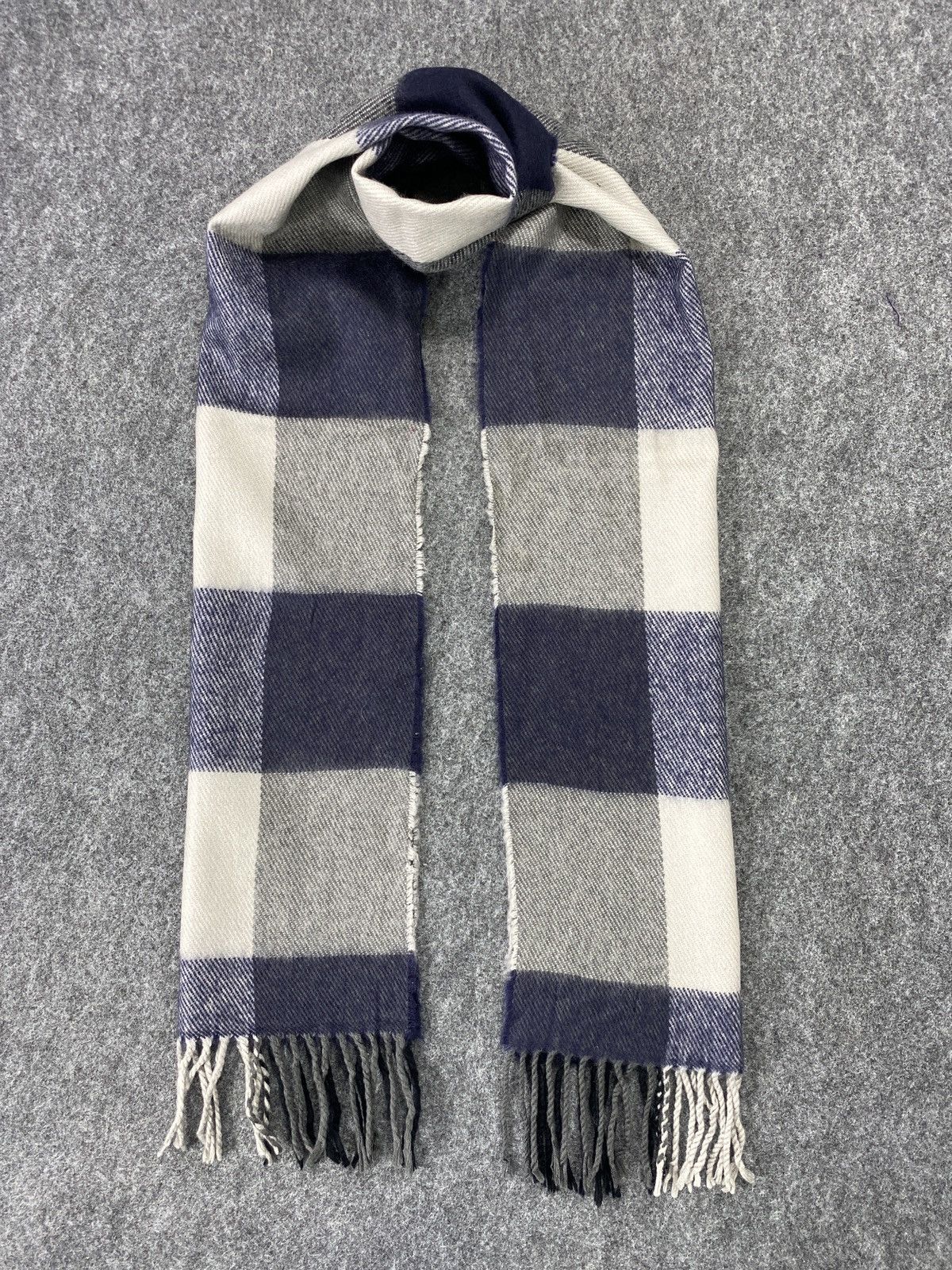 Takeo Kikuchi Takeo Kikuchi Scarf/Muffler -T053 Size ONE SIZE - 2 Thumbnail