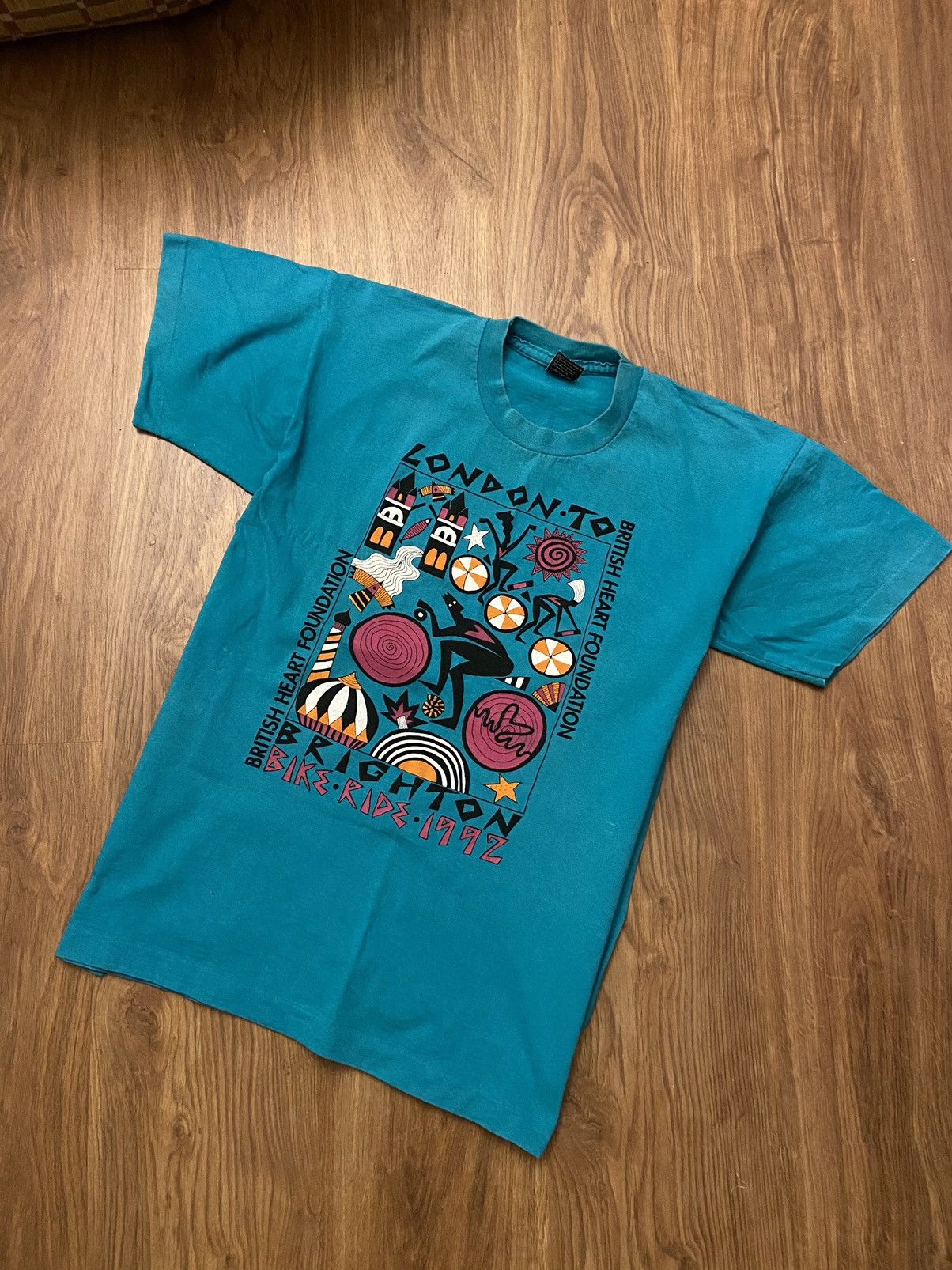 London Brighton 1992 🔥 Bike Ride Vintage Band Tess Shirt
