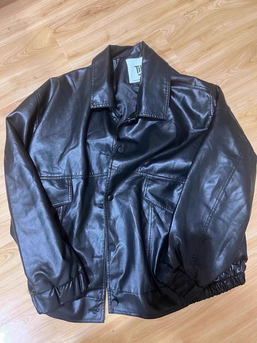 Vintage Vintage leather black jacket Size US L / EU 52-54 / 3 - 5 Thumbnail