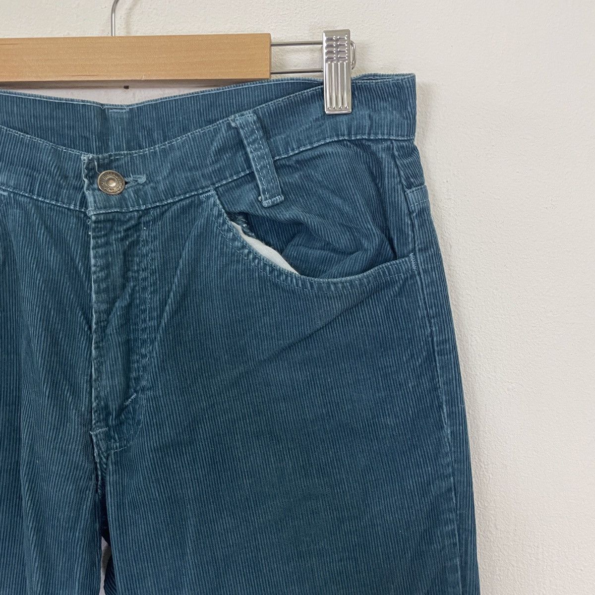 Levi's Vintage Levis White Tag Couduroy Bootcut Pants Size US 31 - 2 Thumbnail